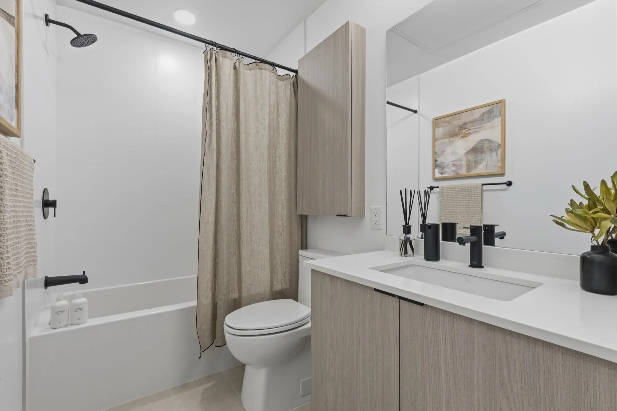 2268 E Broadway #107