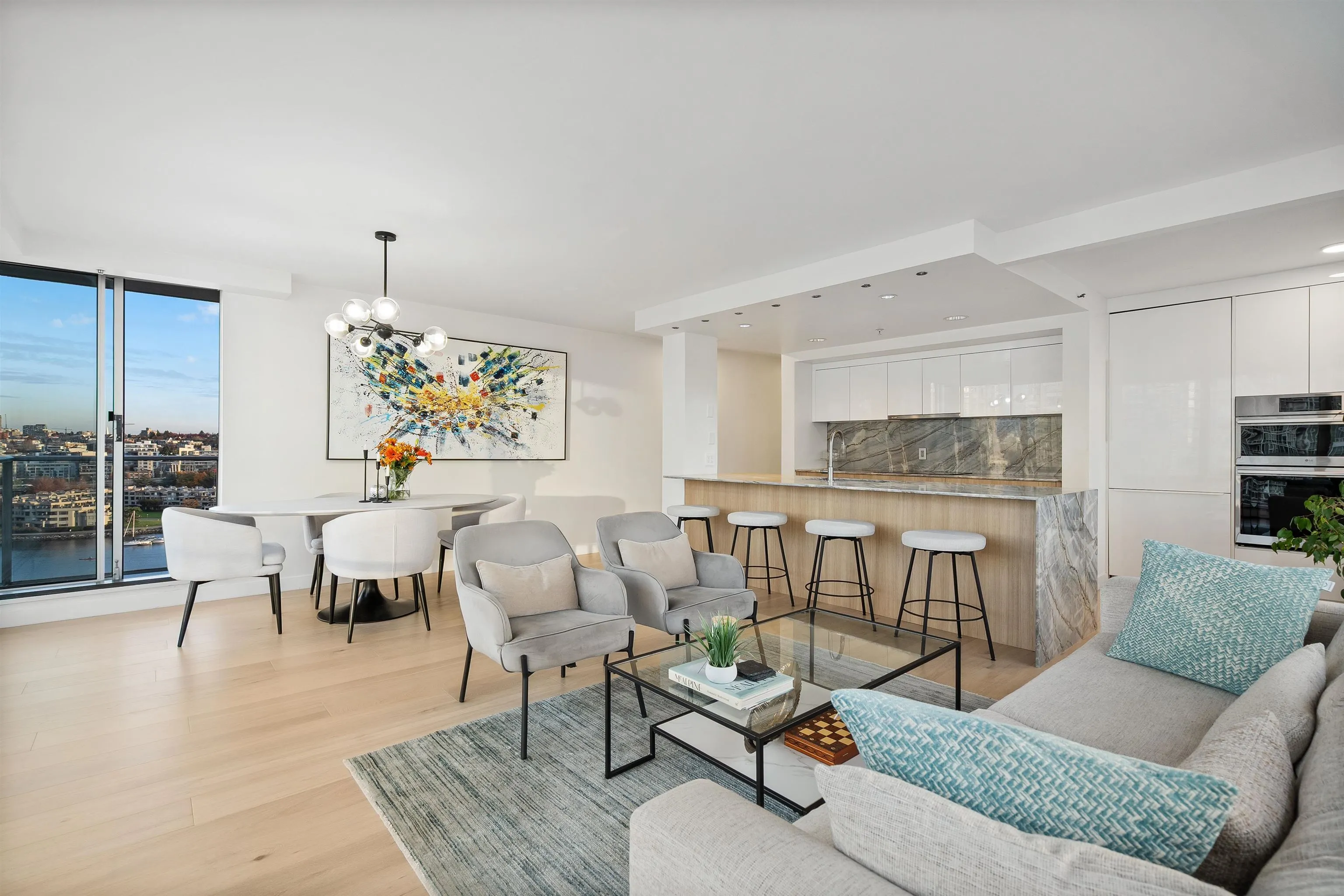 1228 Marinaside Crescent #1706