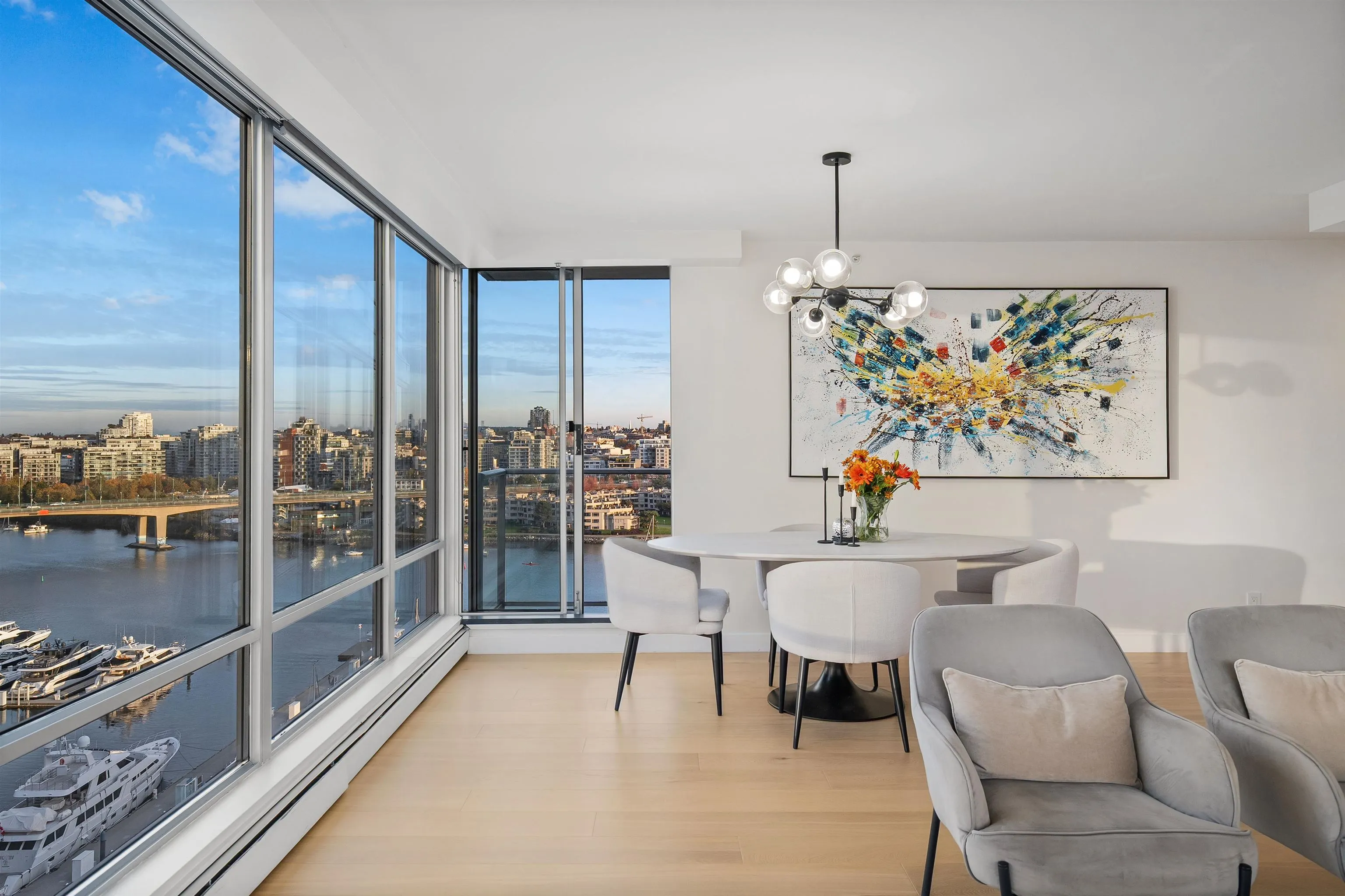 1228 Marinaside Crescent #1706