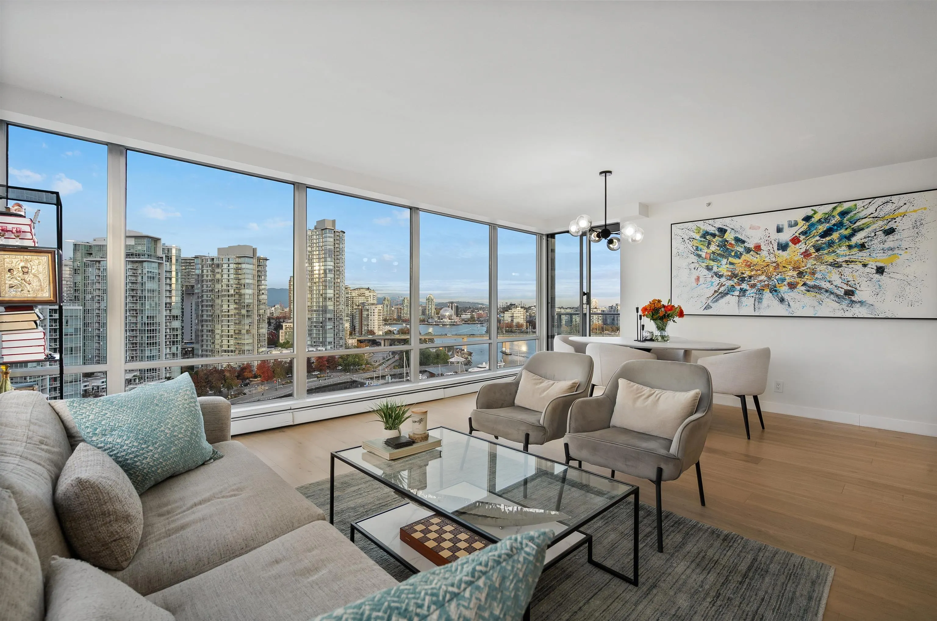 1228 Marinaside Crescent #1706