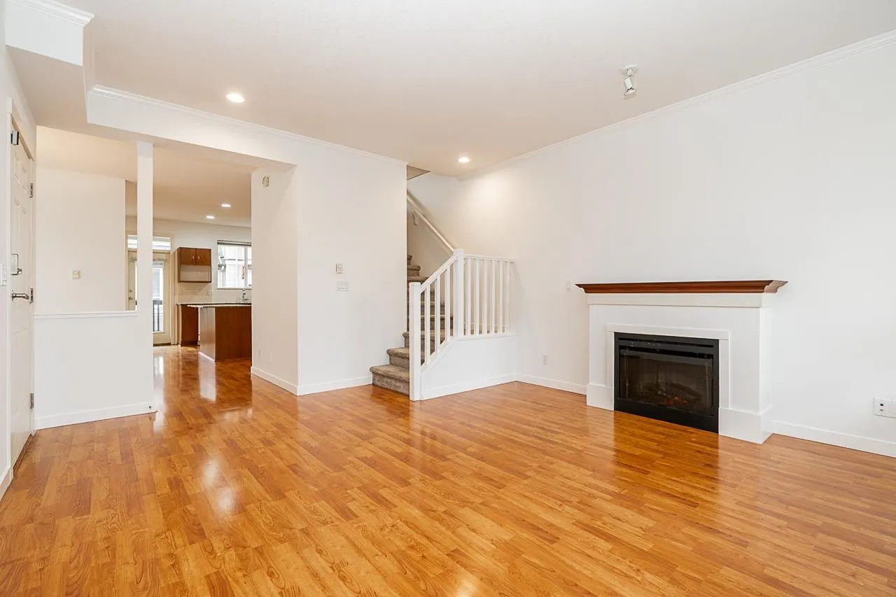 16772 61 Avenue #35