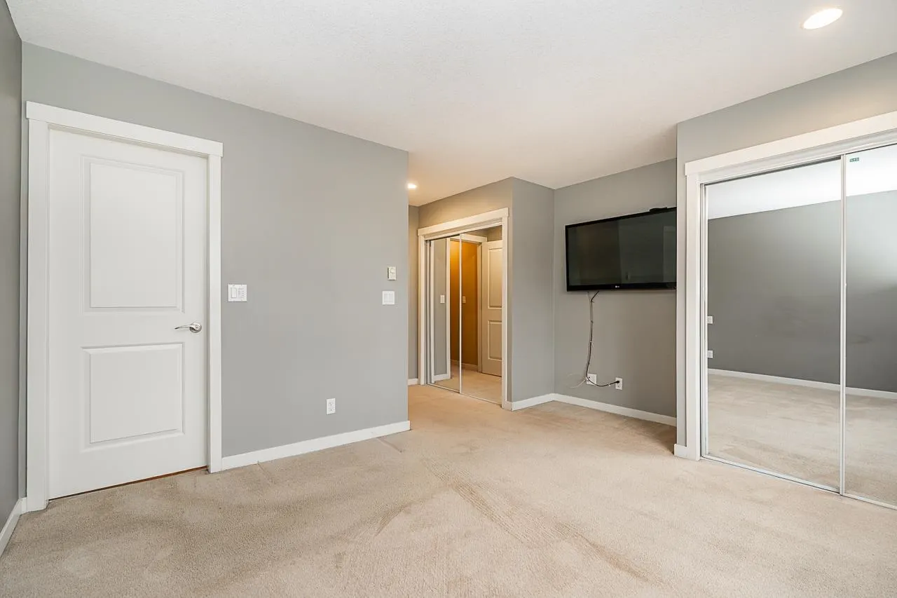 16772 61 Avenue #35