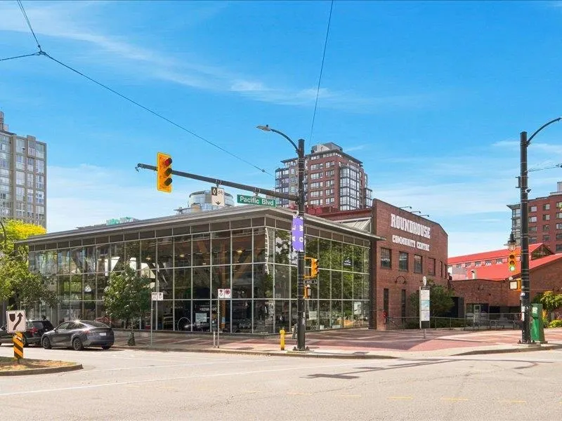 1330 Hornby Street #608