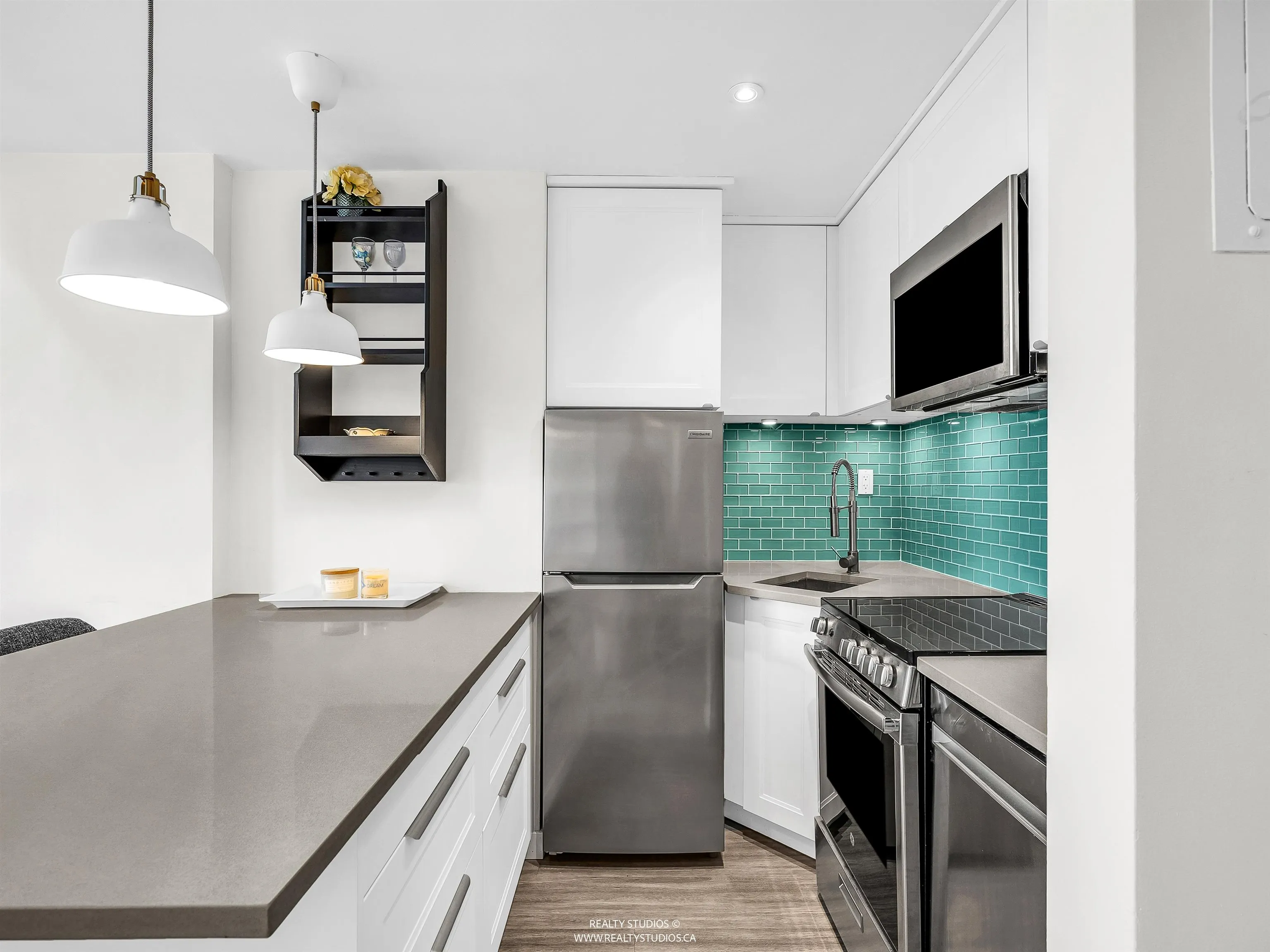 1250 Burnaby Street #501