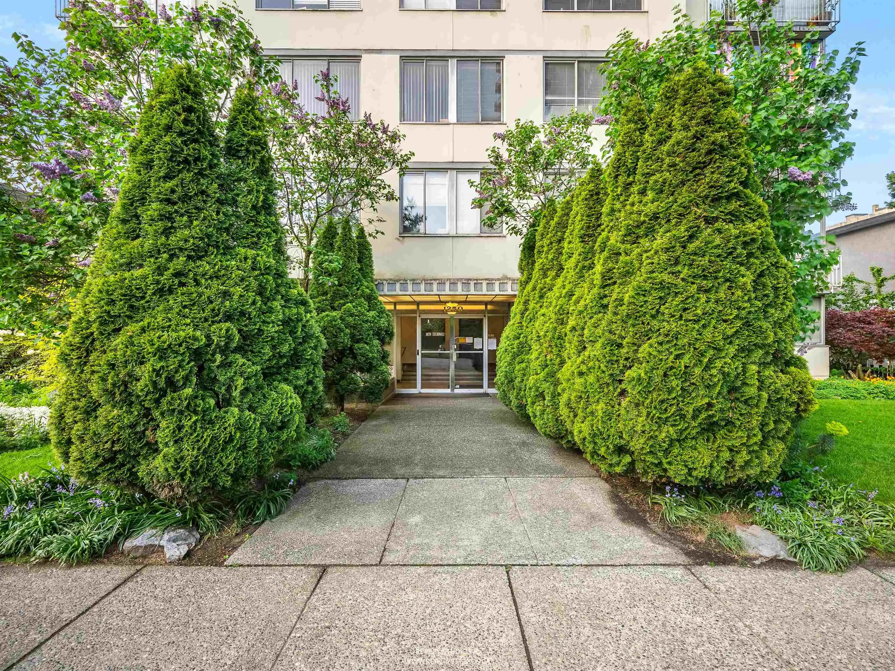 1250 Burnaby Street #501
