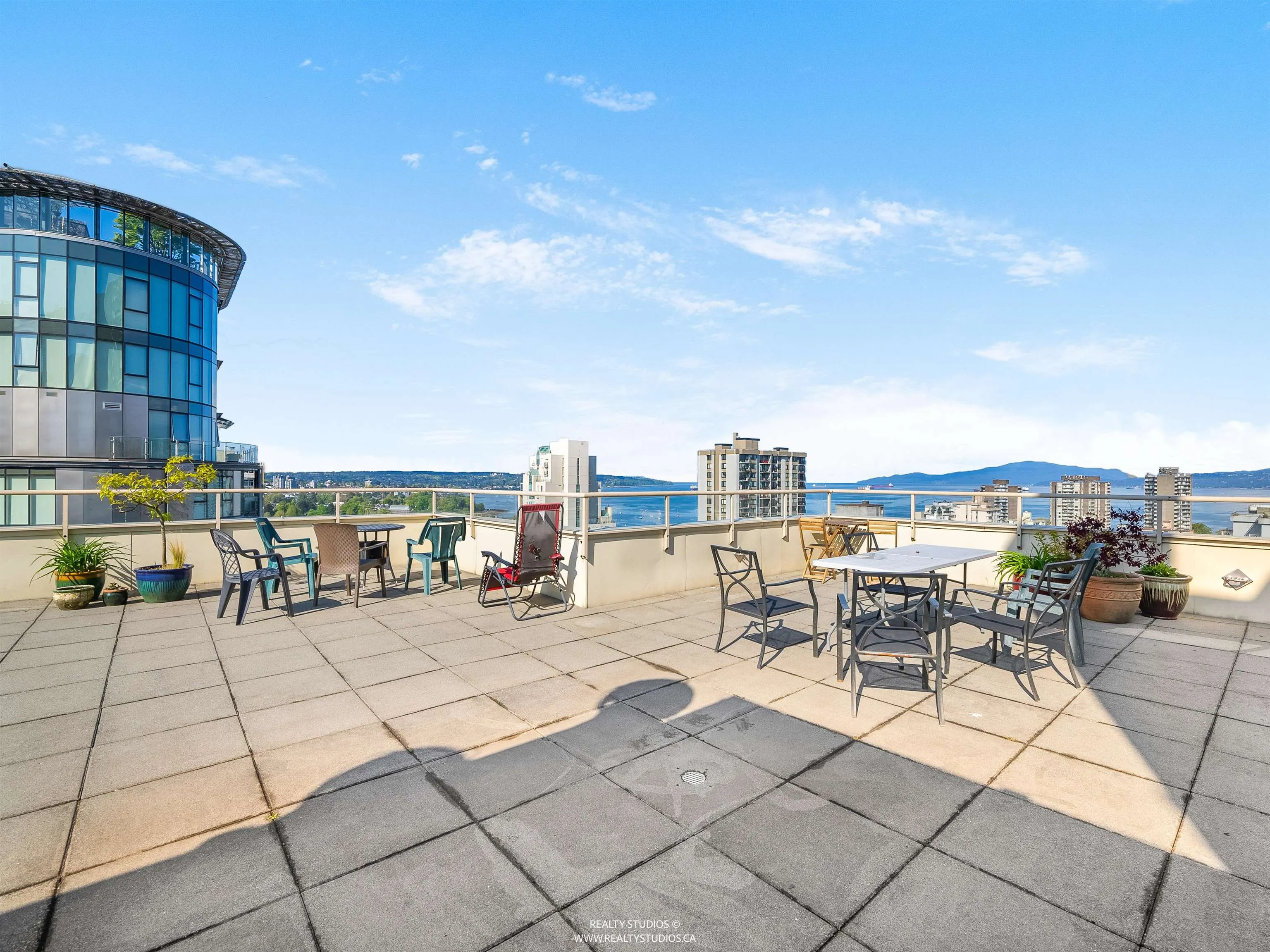 1250 Burnaby Street #501