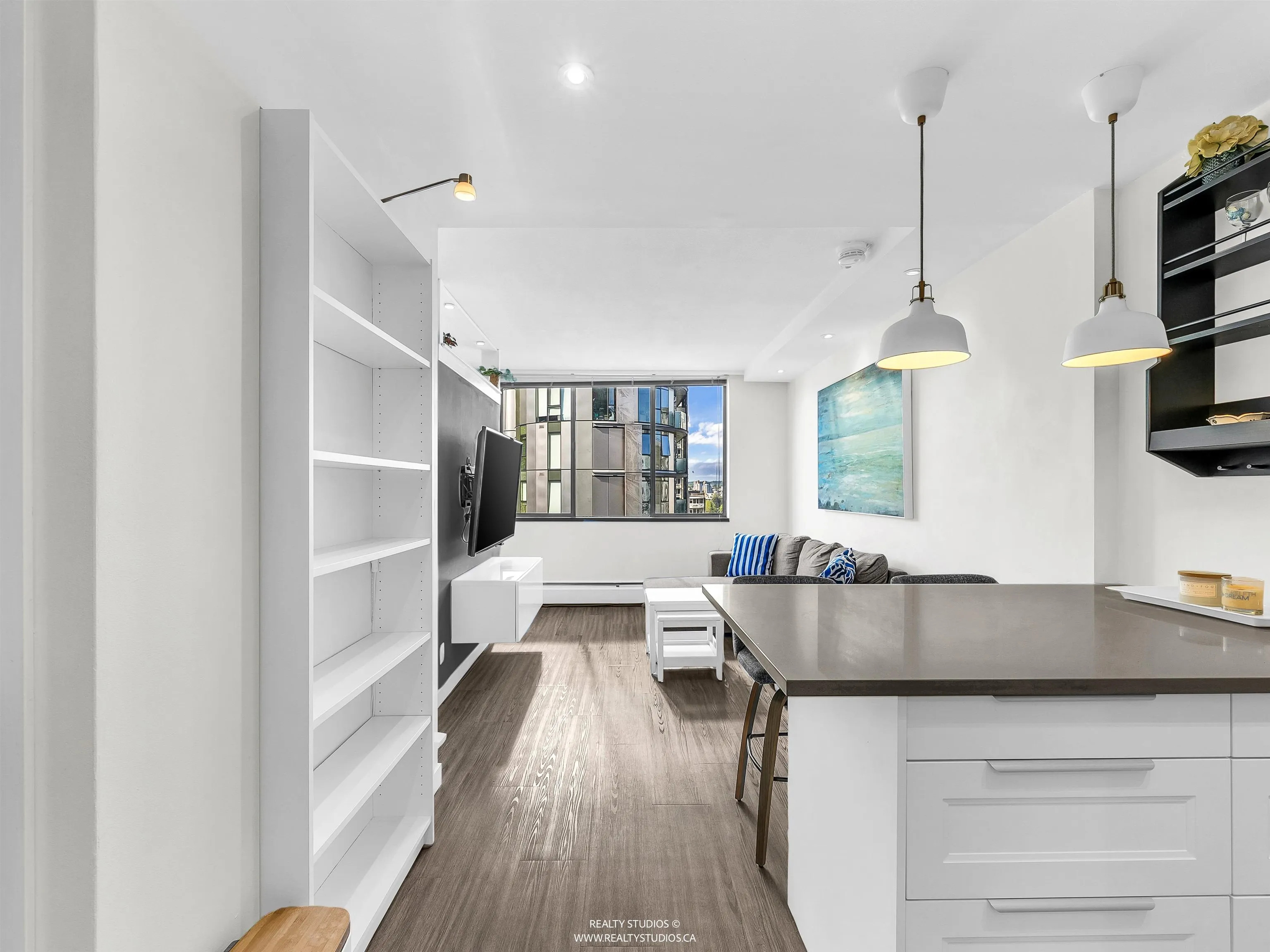 1250 Burnaby Street #501
