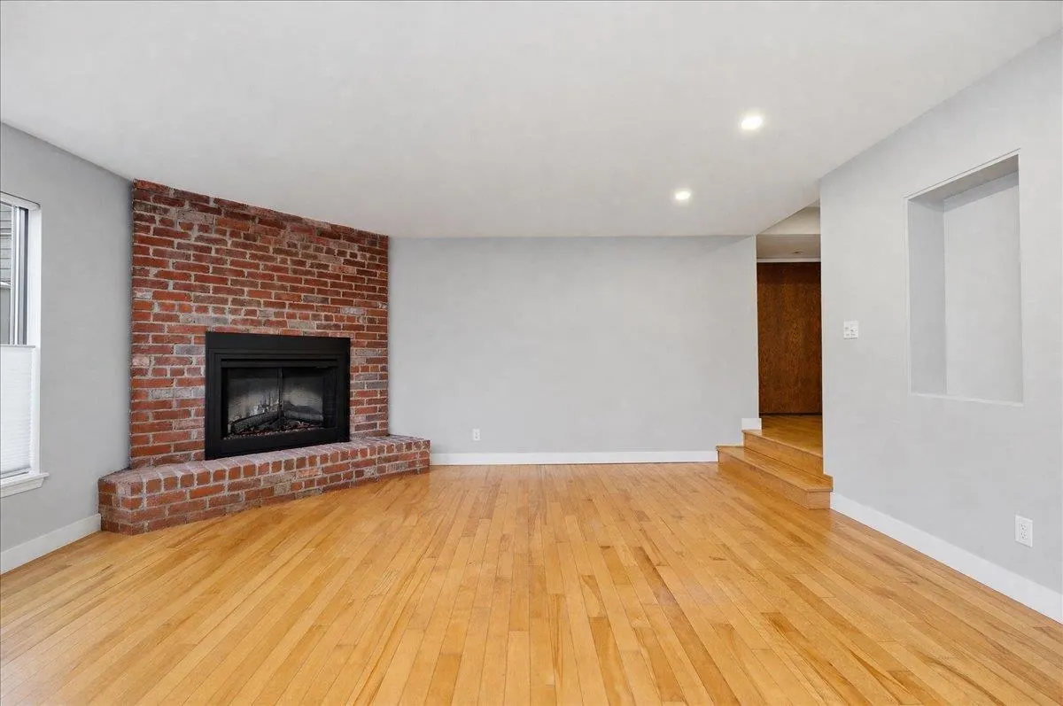1005 W 7th Avenue #101