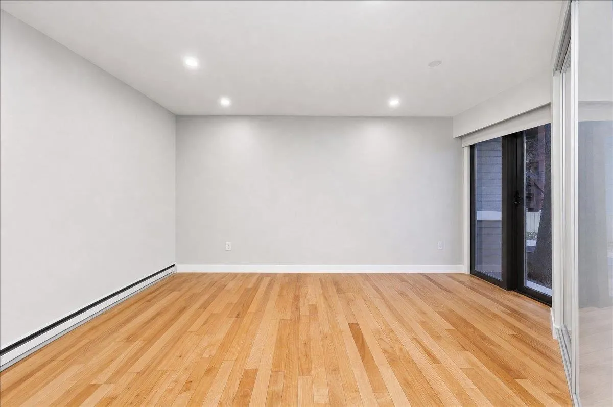 1005 W 7th Avenue #101