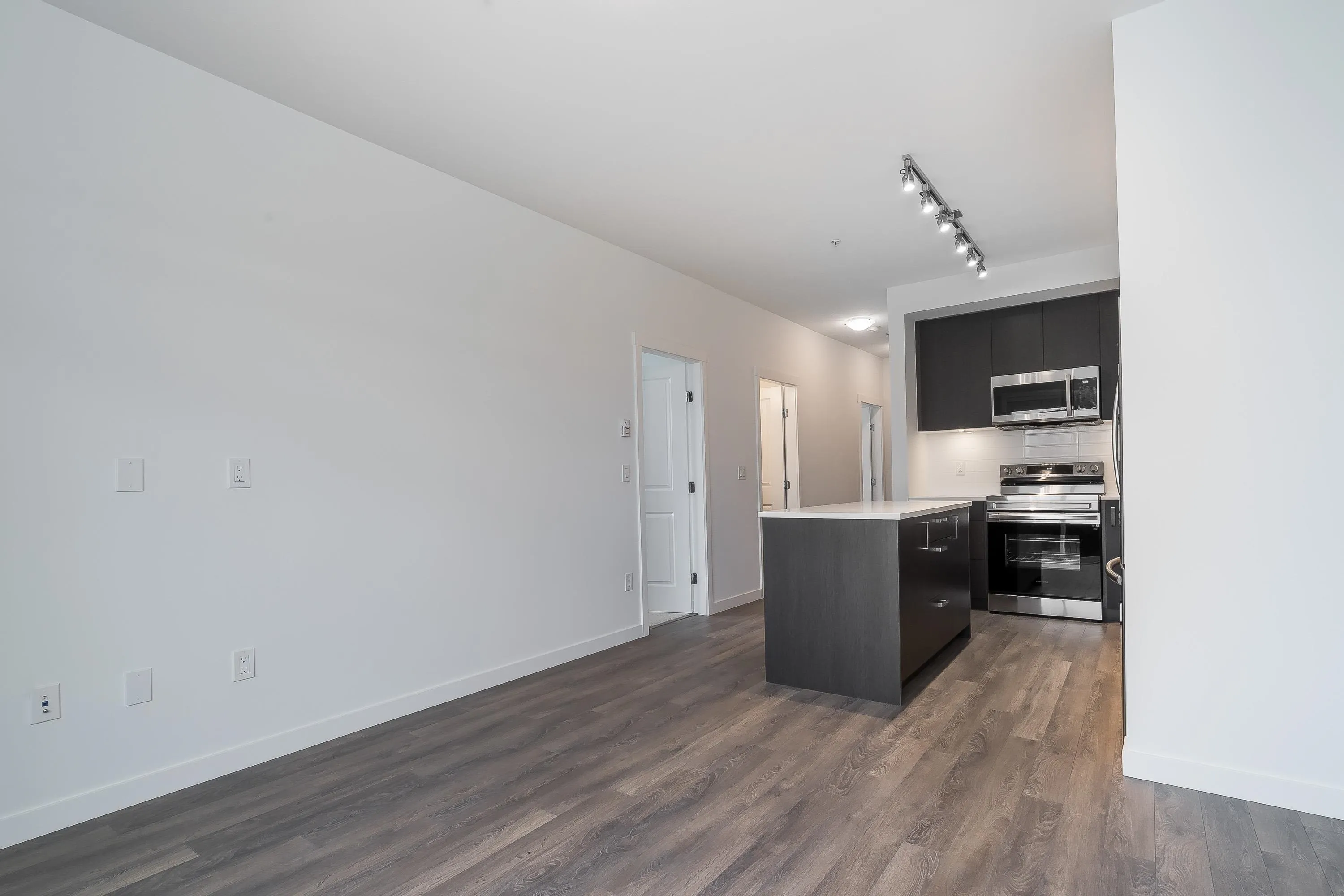 13623 81a Avenue Avenue #311