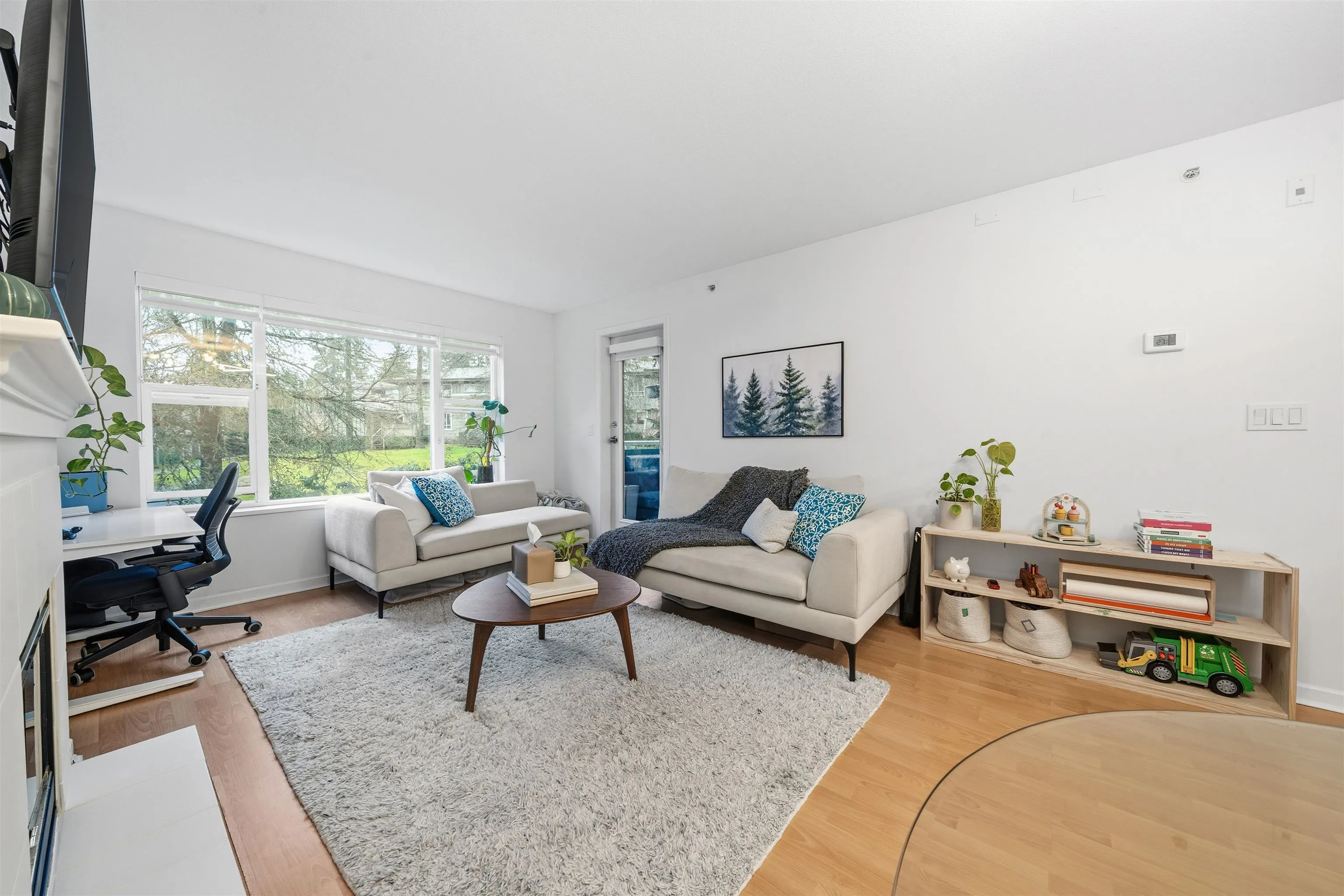5281 Oakmount Crescent #210
