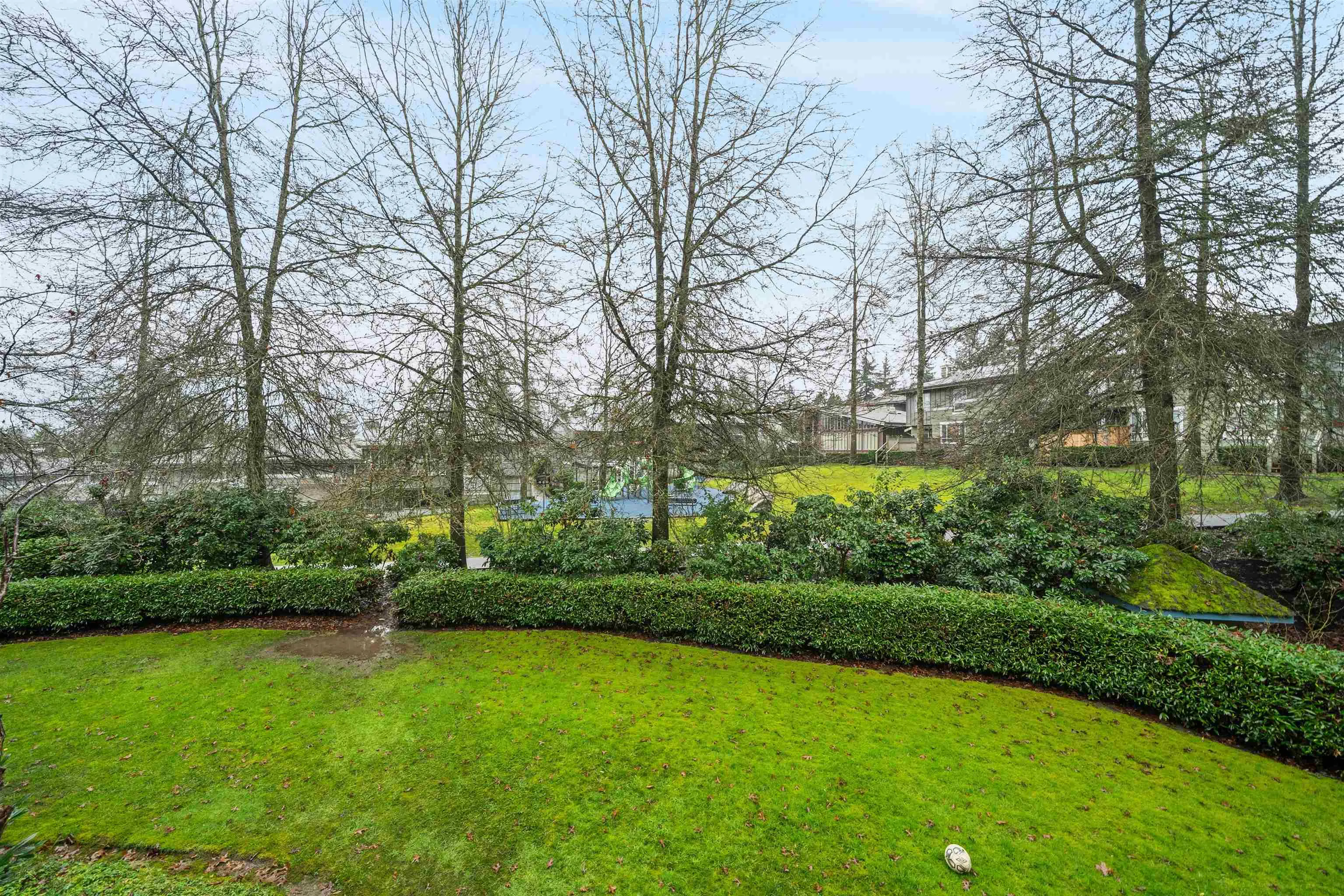 5281 Oakmount Crescent #210