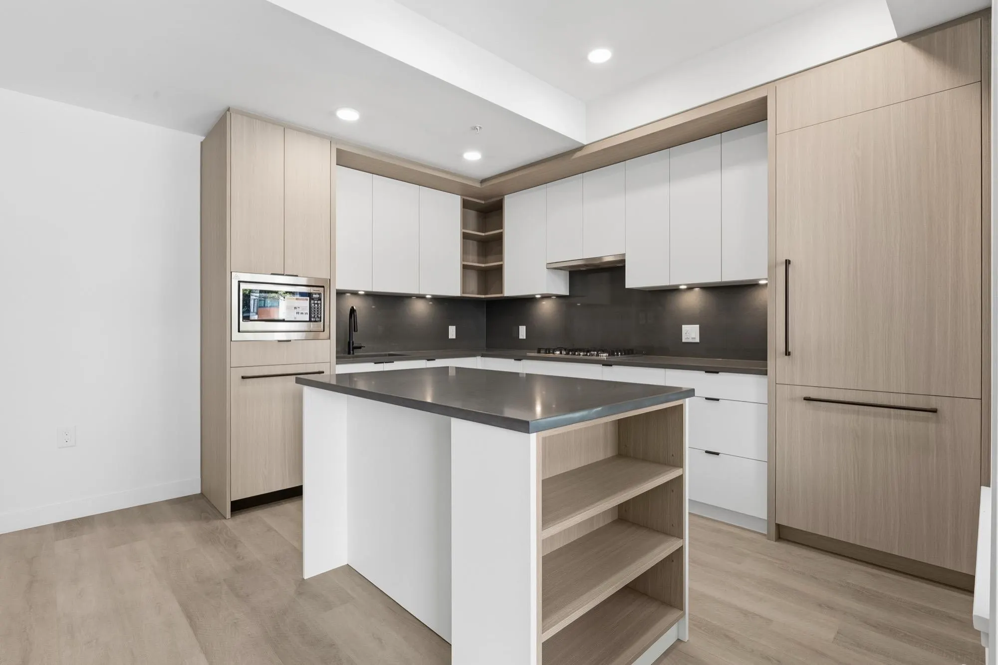 2268 E Broadway #2003
