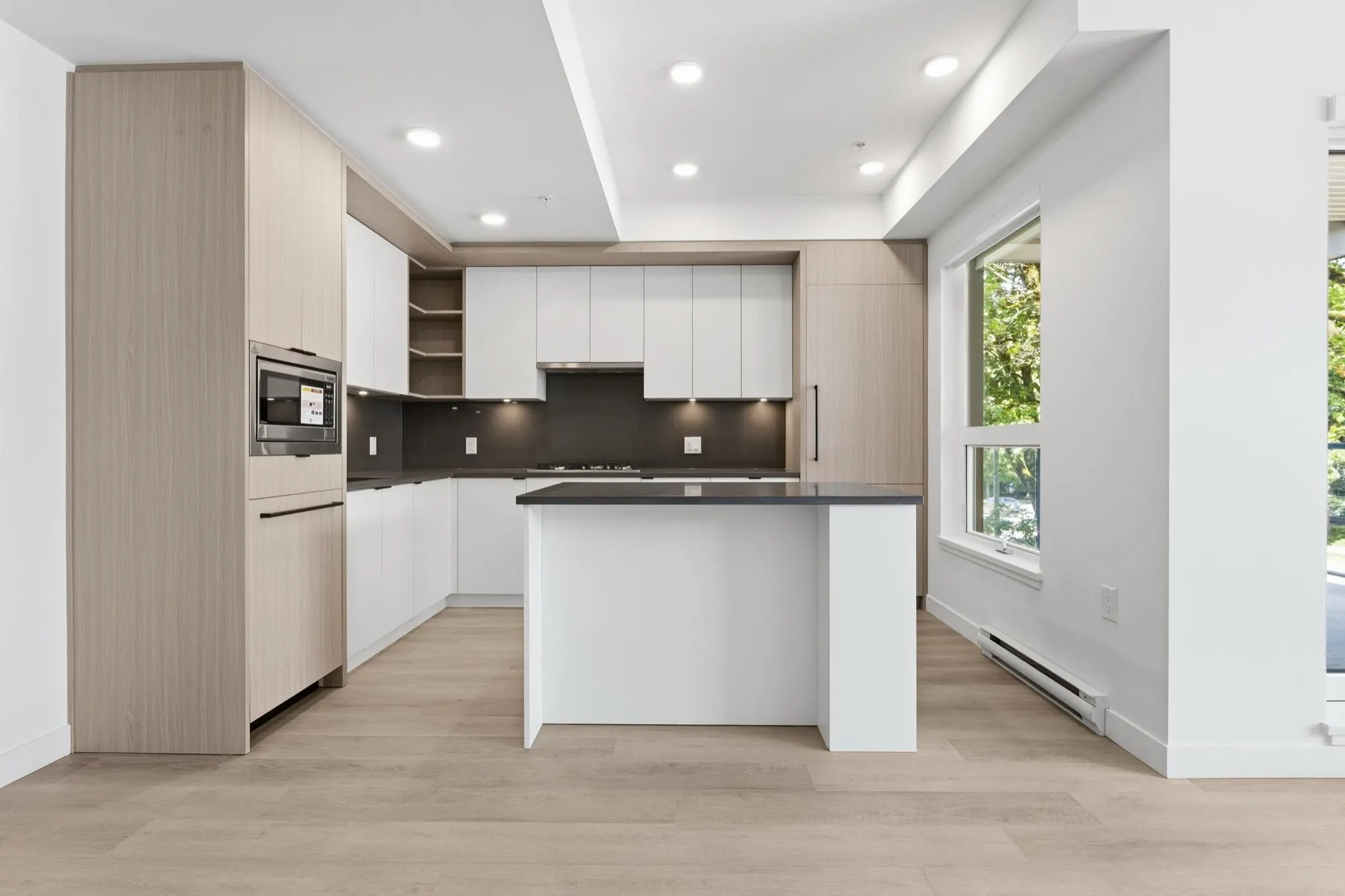 2268 E Broadway #2003