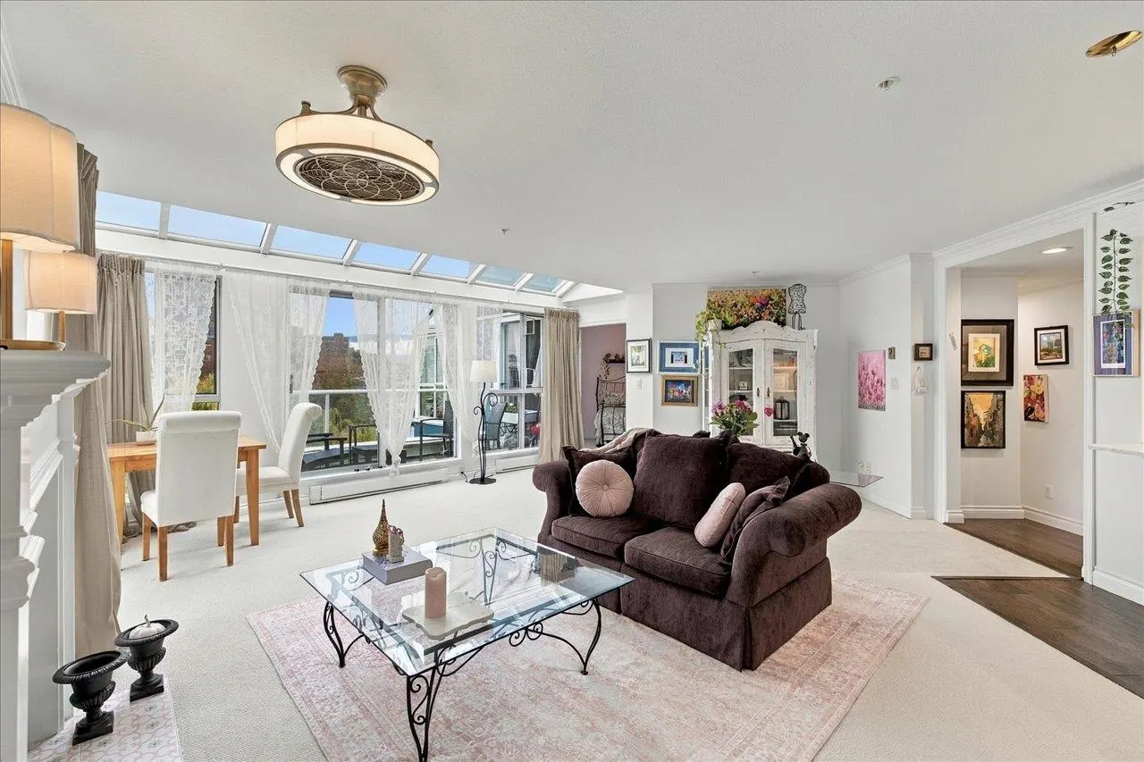 1502 Island Park Walk #405