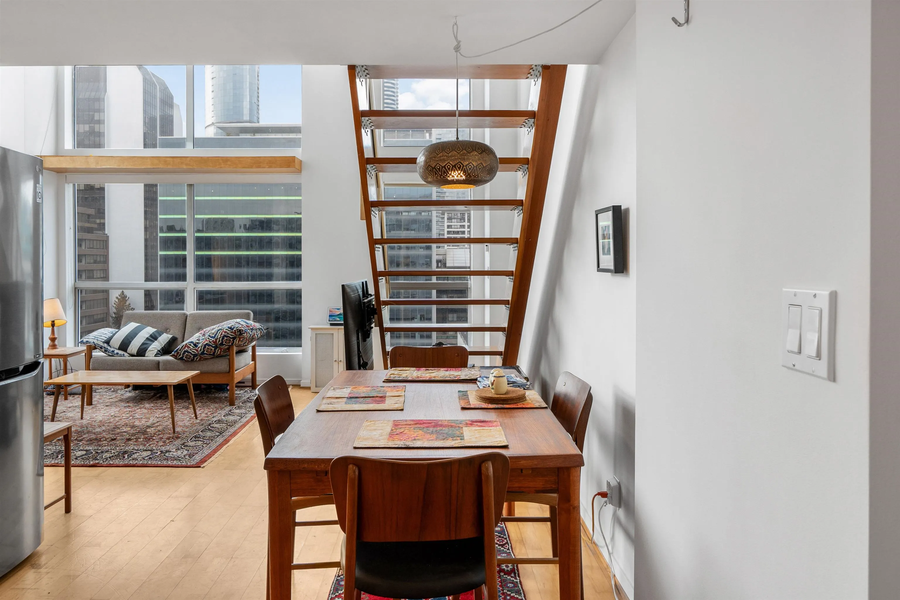 933 Seymour Street #805
