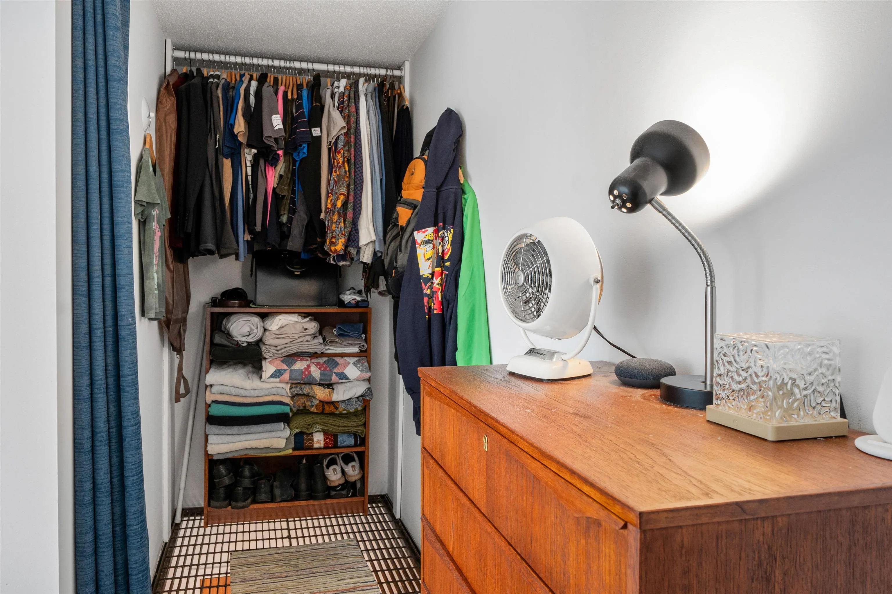 933 Seymour Street #805