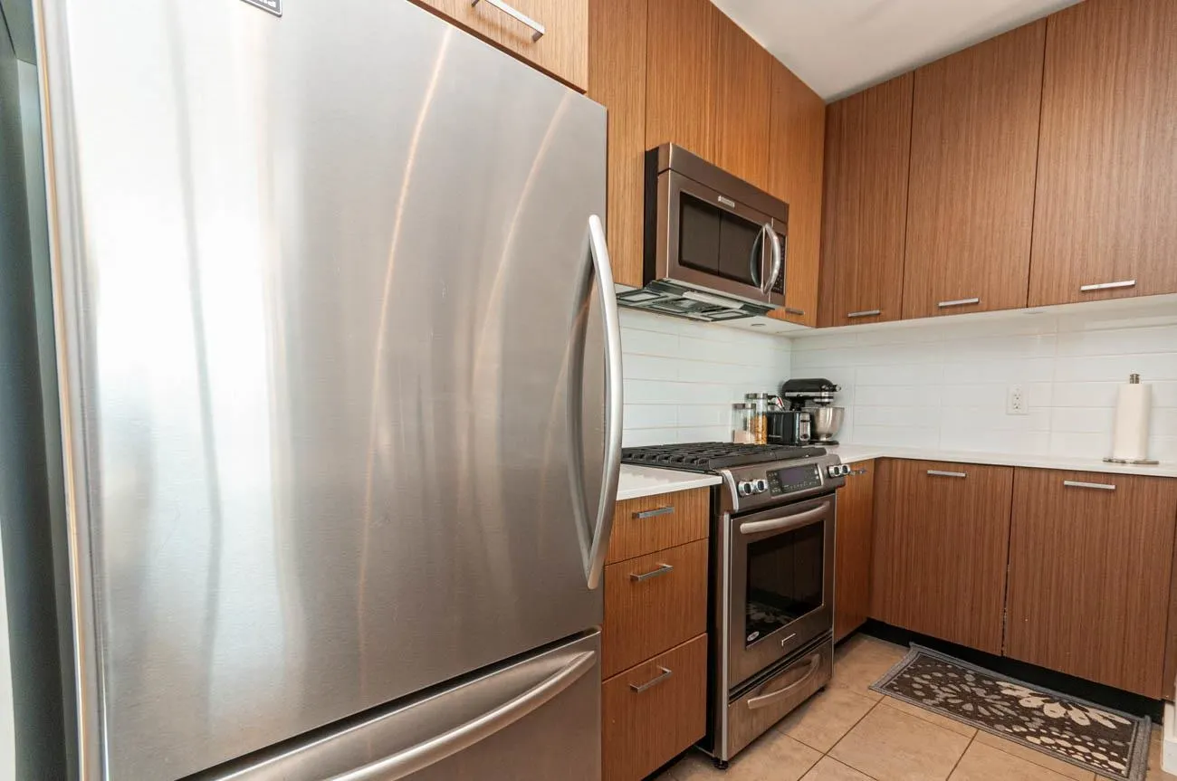 1182 W 16 Street #405
