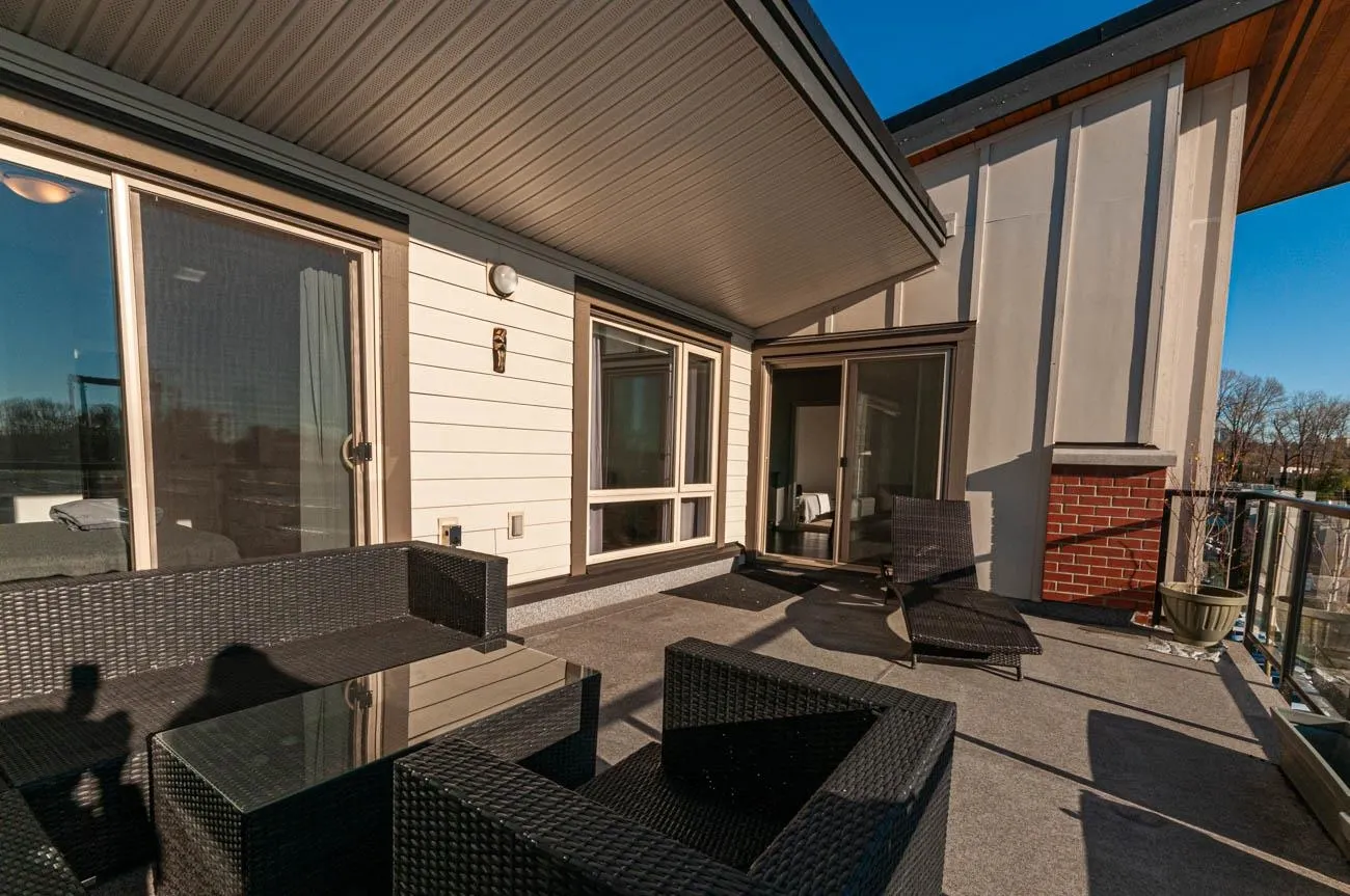 1182 W 16 Street #405
