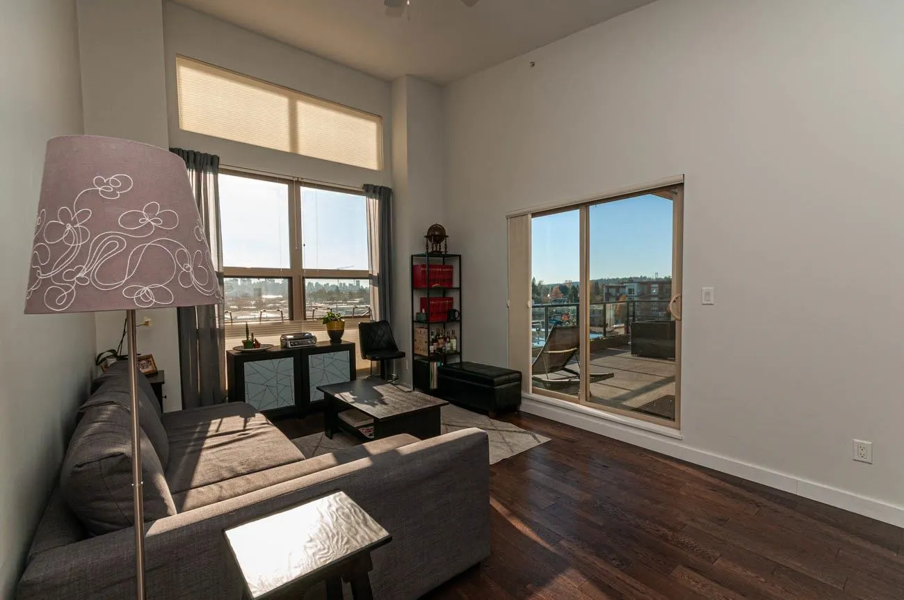 1182 W 16 Street #405