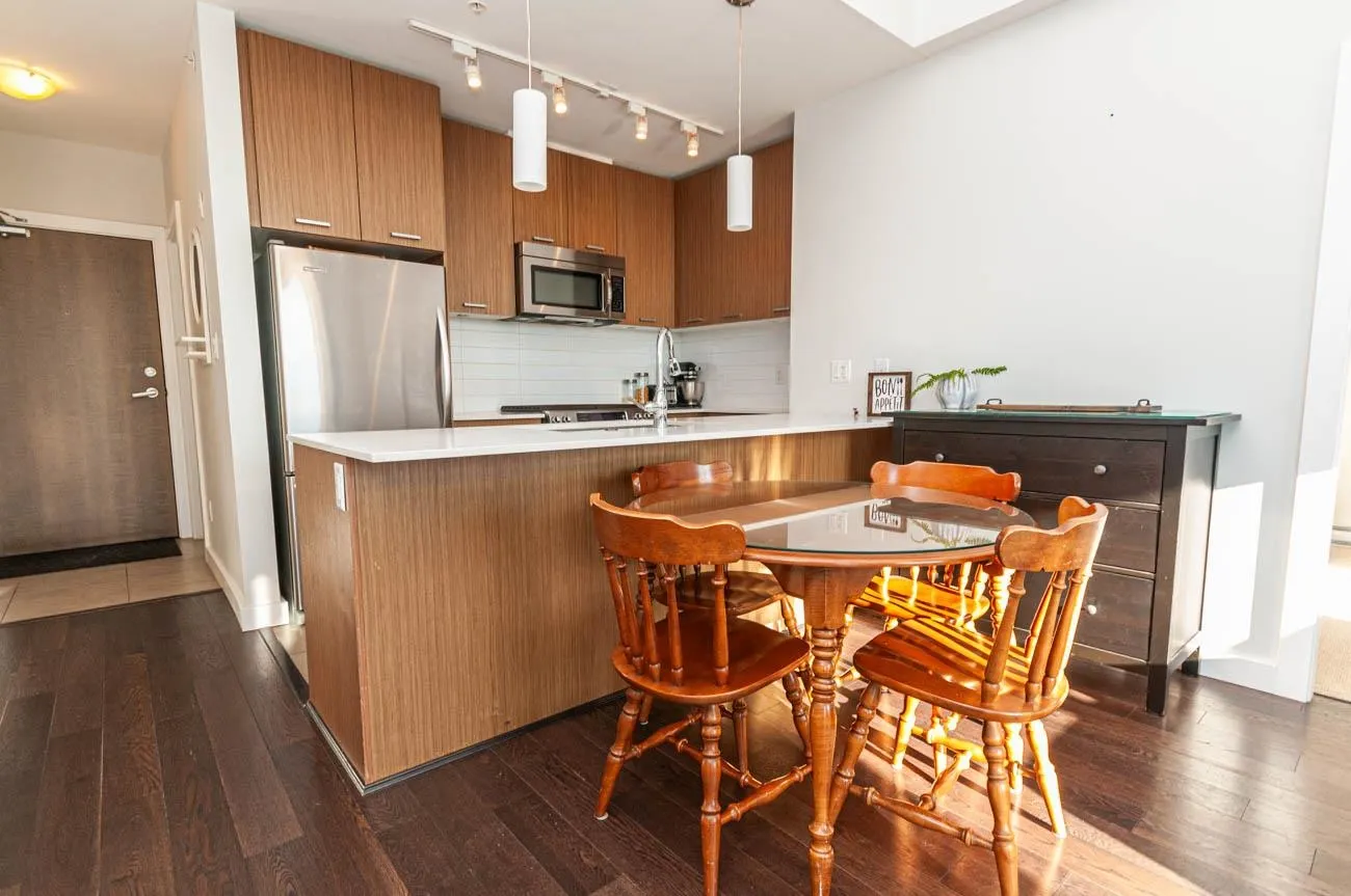 1182 W 16 Street #405