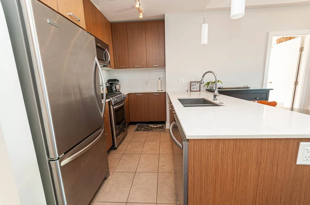 1182 W 16 Street #405