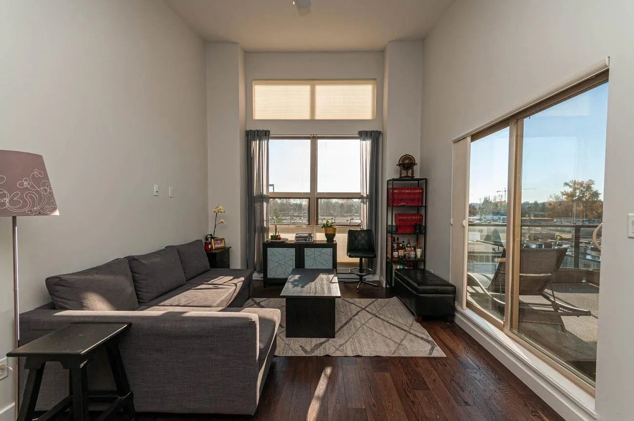 1182 W 16 Street #405