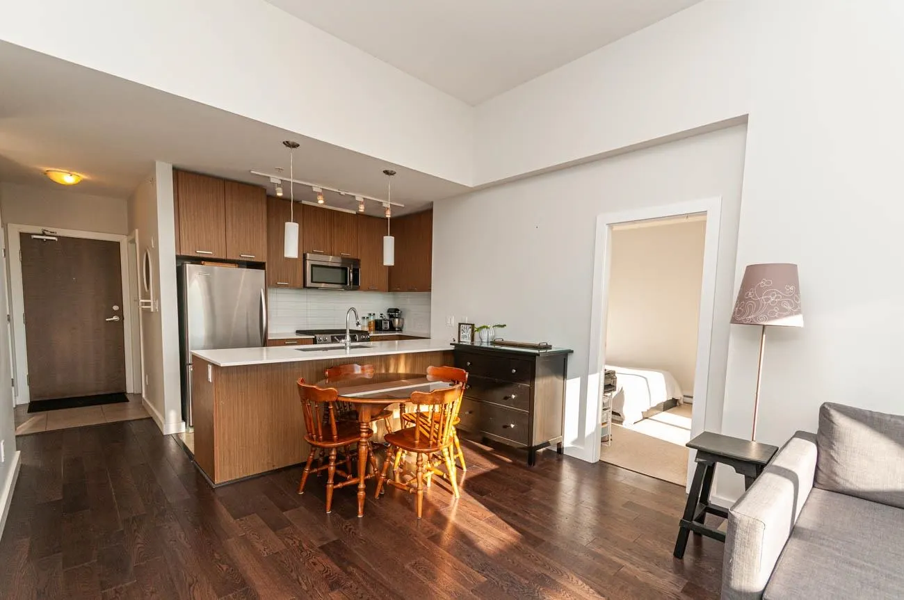 1182 W 16 Street #405