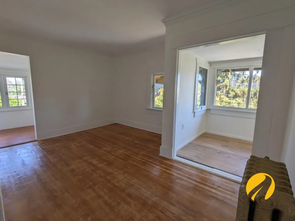1631 Dunbar Street #Upper 1