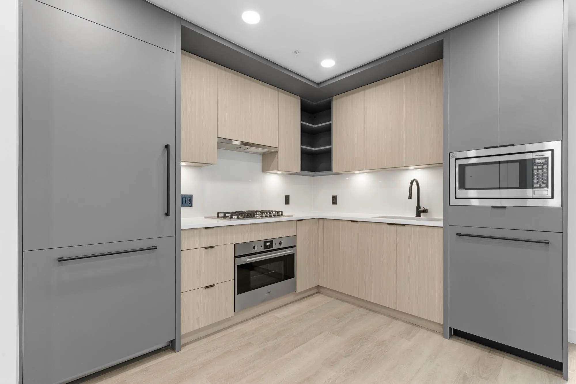 2268 E Broadway #507