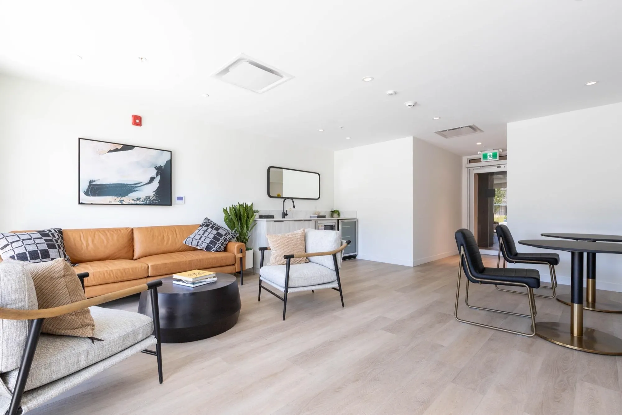 2268 E Broadway #302