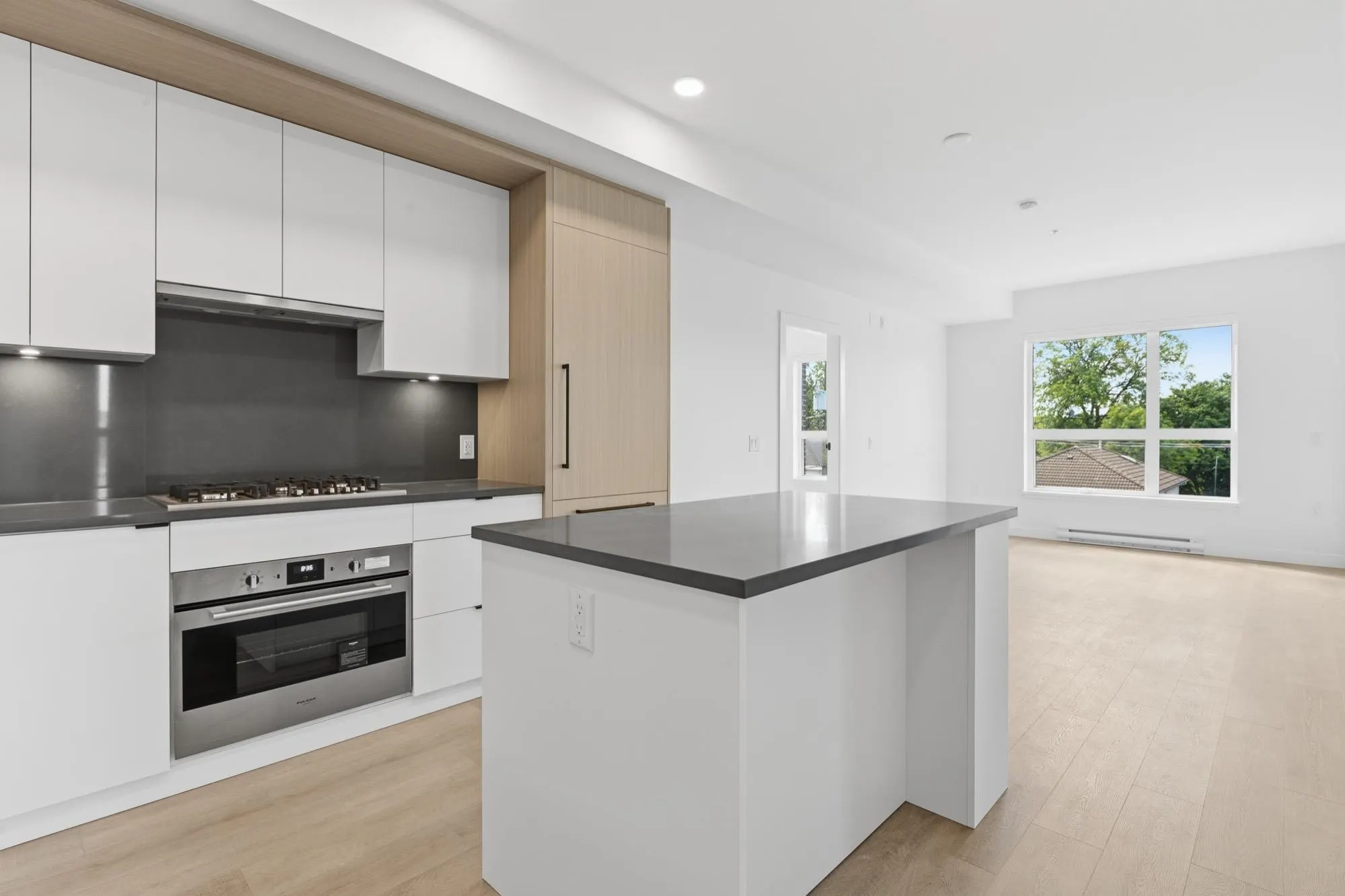 2268 E Broadway #302