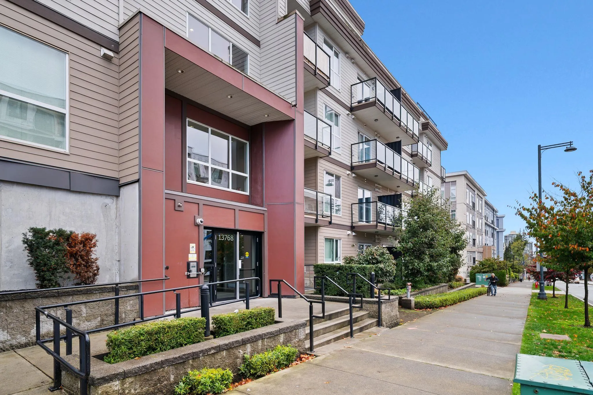 13768 108 Avenue #303