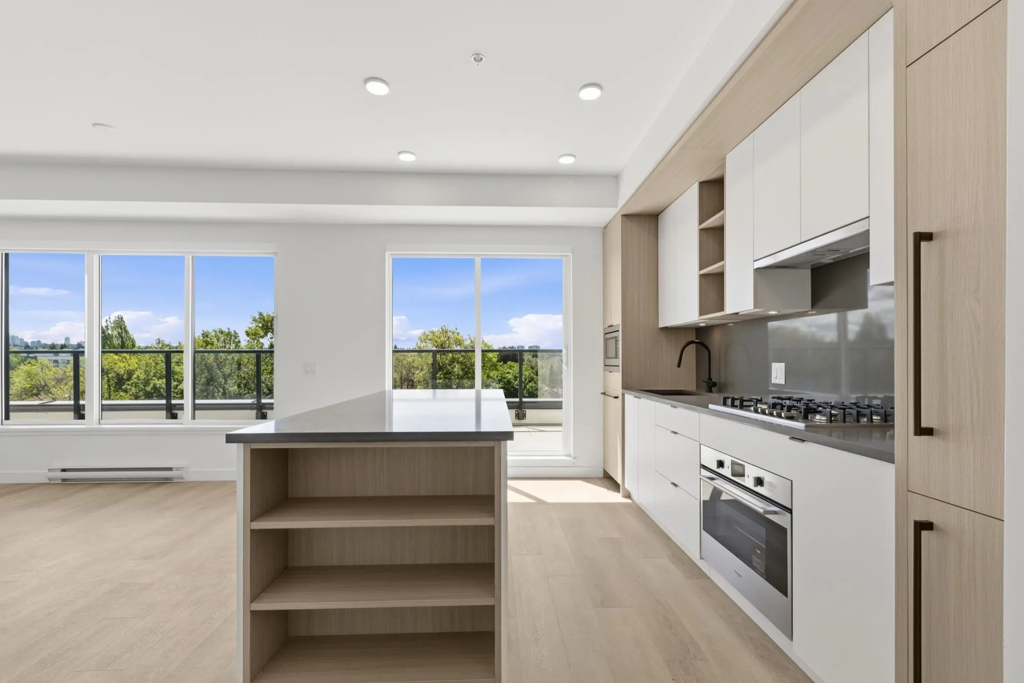 2268 E Broadway #501