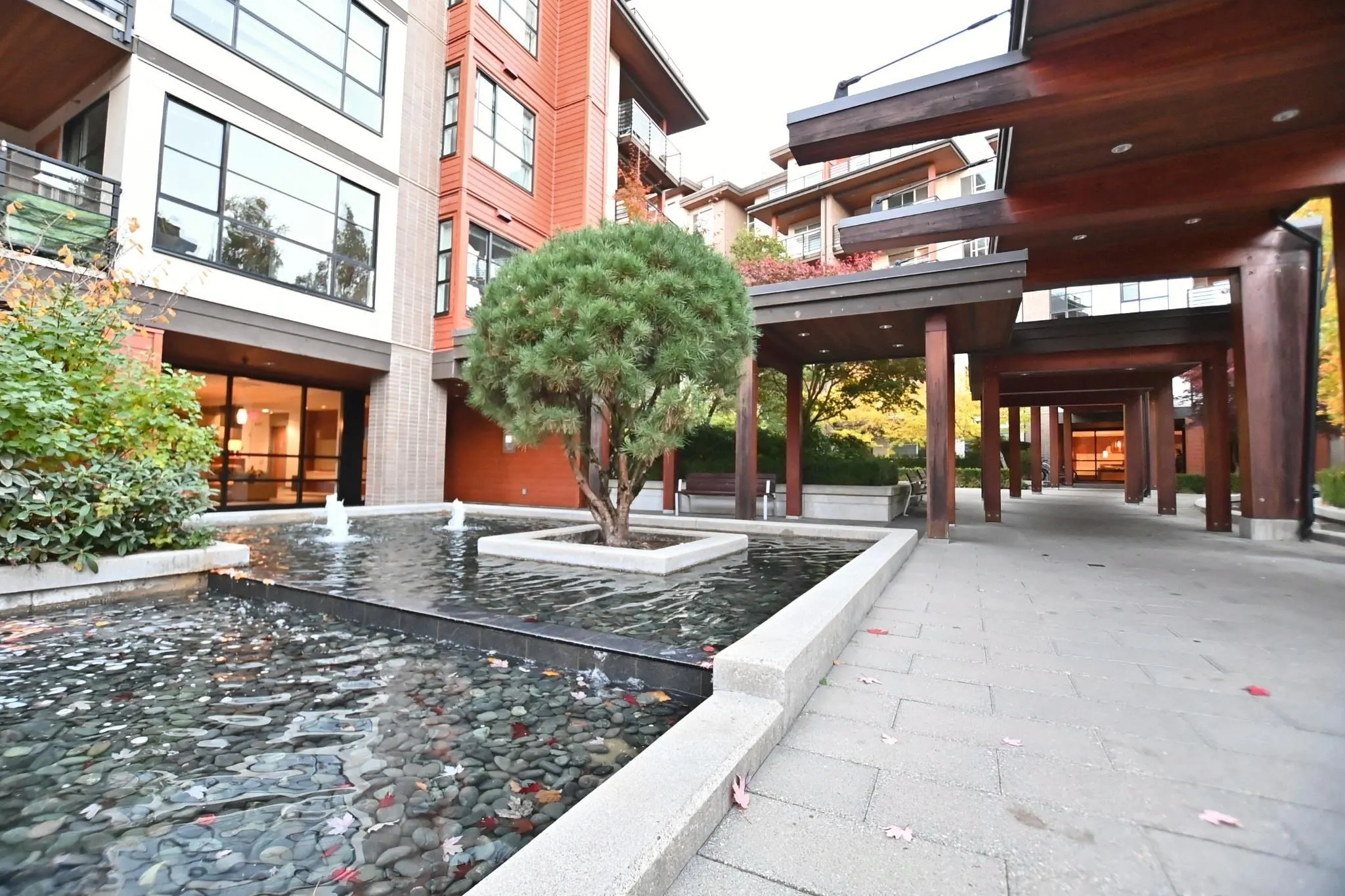 5981 Gray Avenue #615
