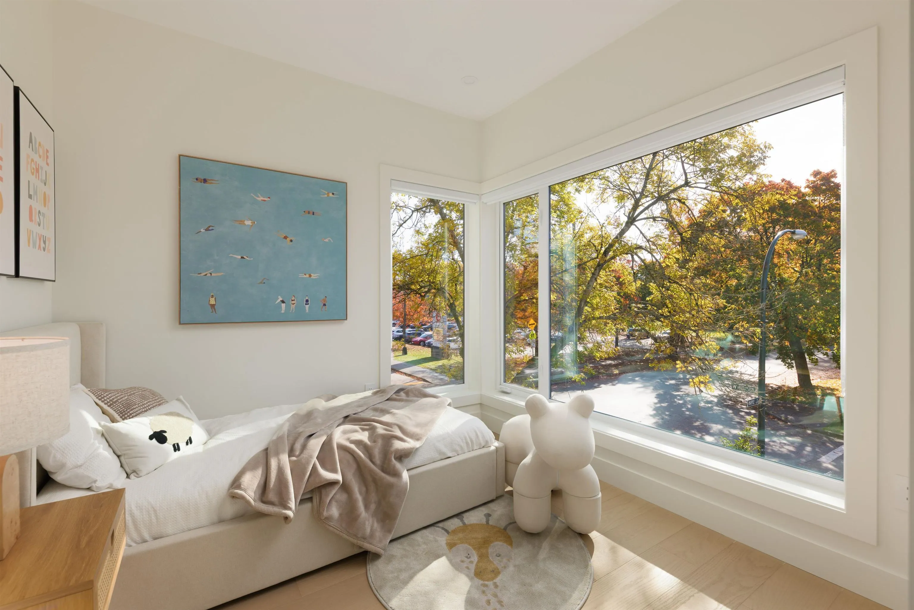 2009 W 48th Avenue