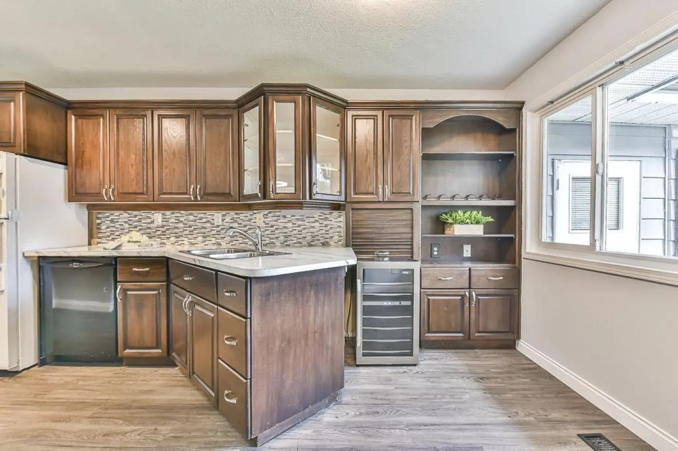 3633 Burnside Drive