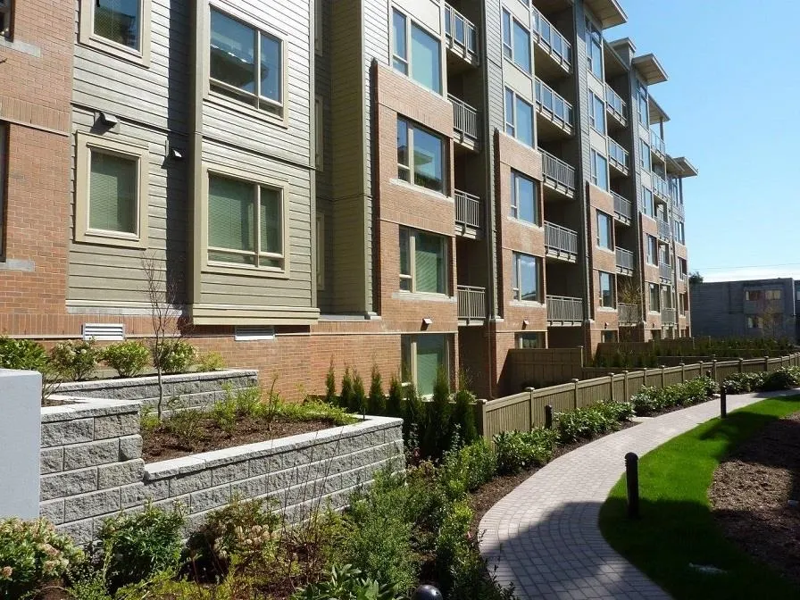 119 W 22nd #108