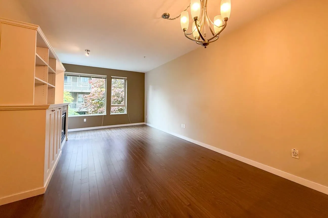 119 W 22nd #108