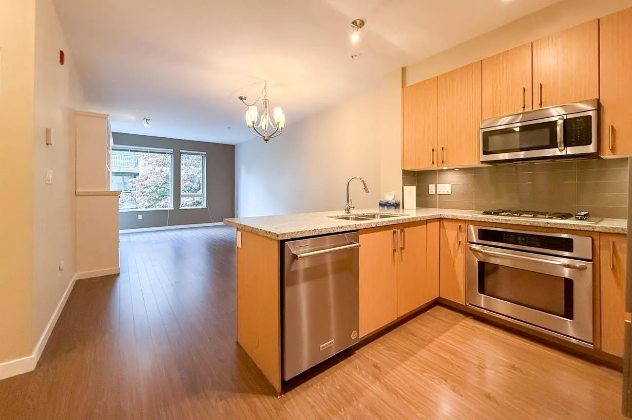 119 W 22nd #108