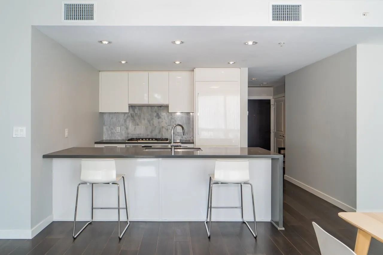 5238 Birney Ave Avenue #406