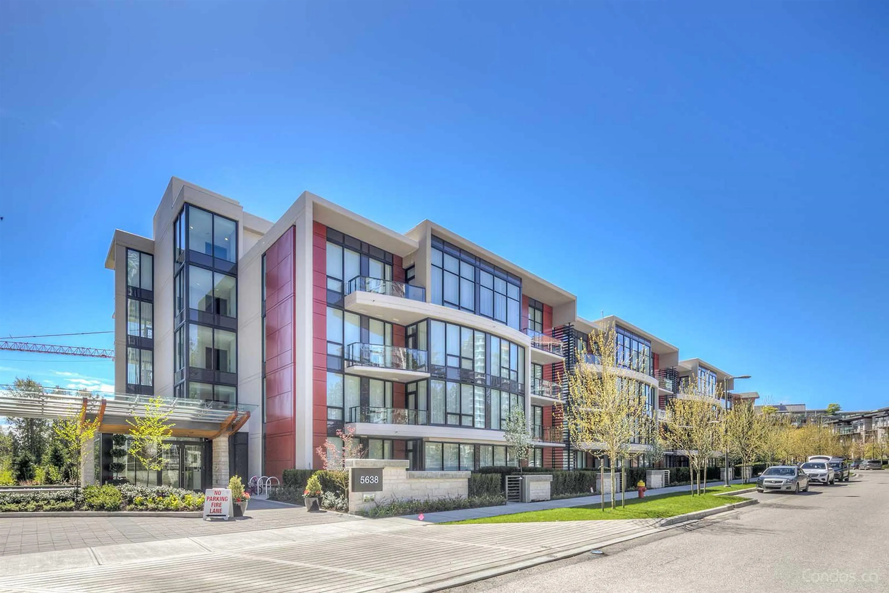 5238 Birney Ave Avenue #406