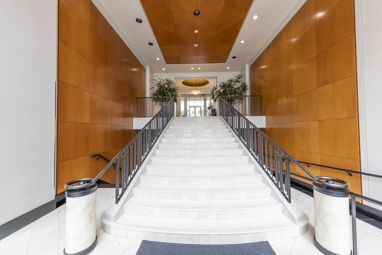888 Beach Avenue #51X