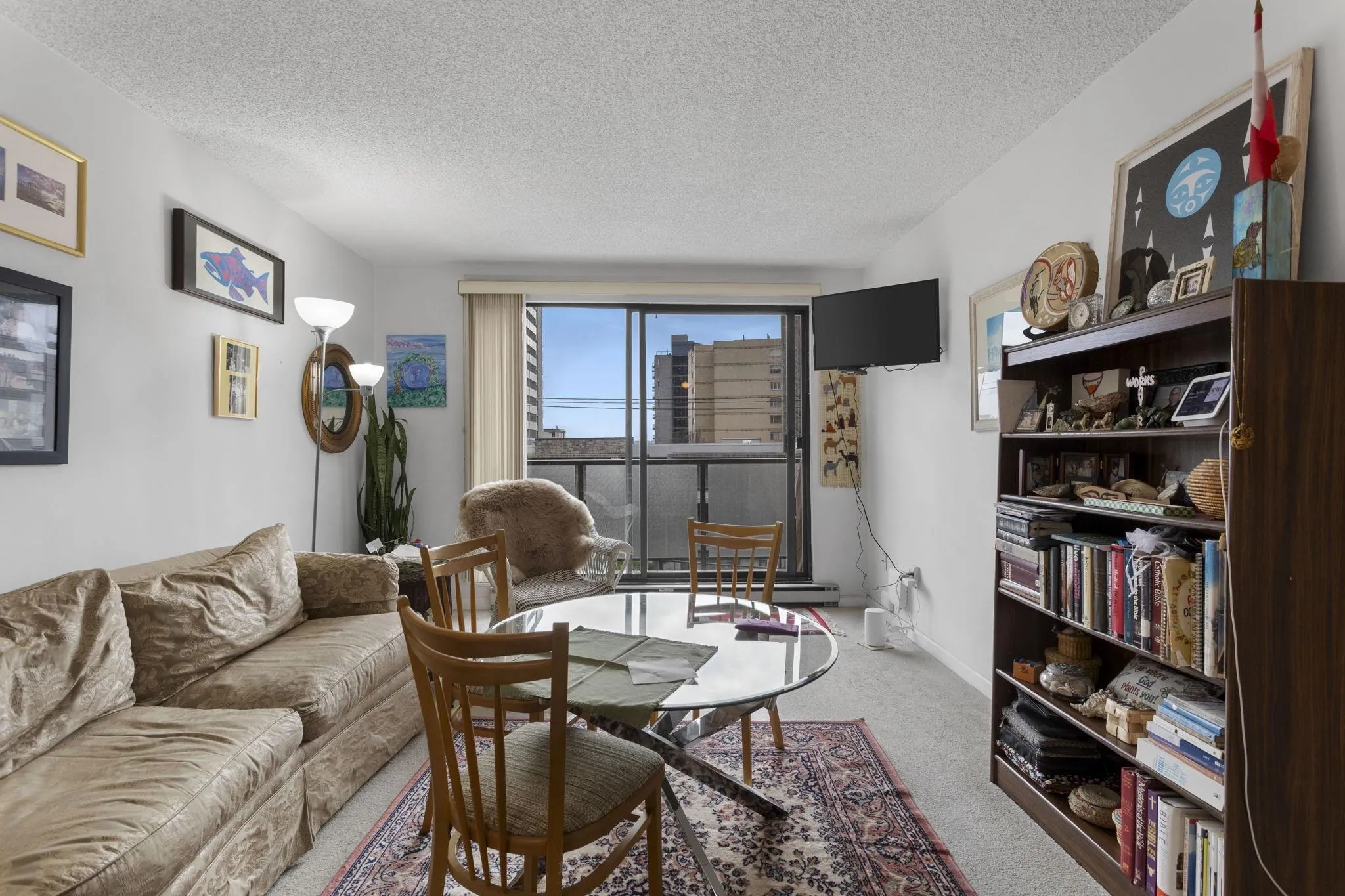 2119 Bellevue Avenue #403