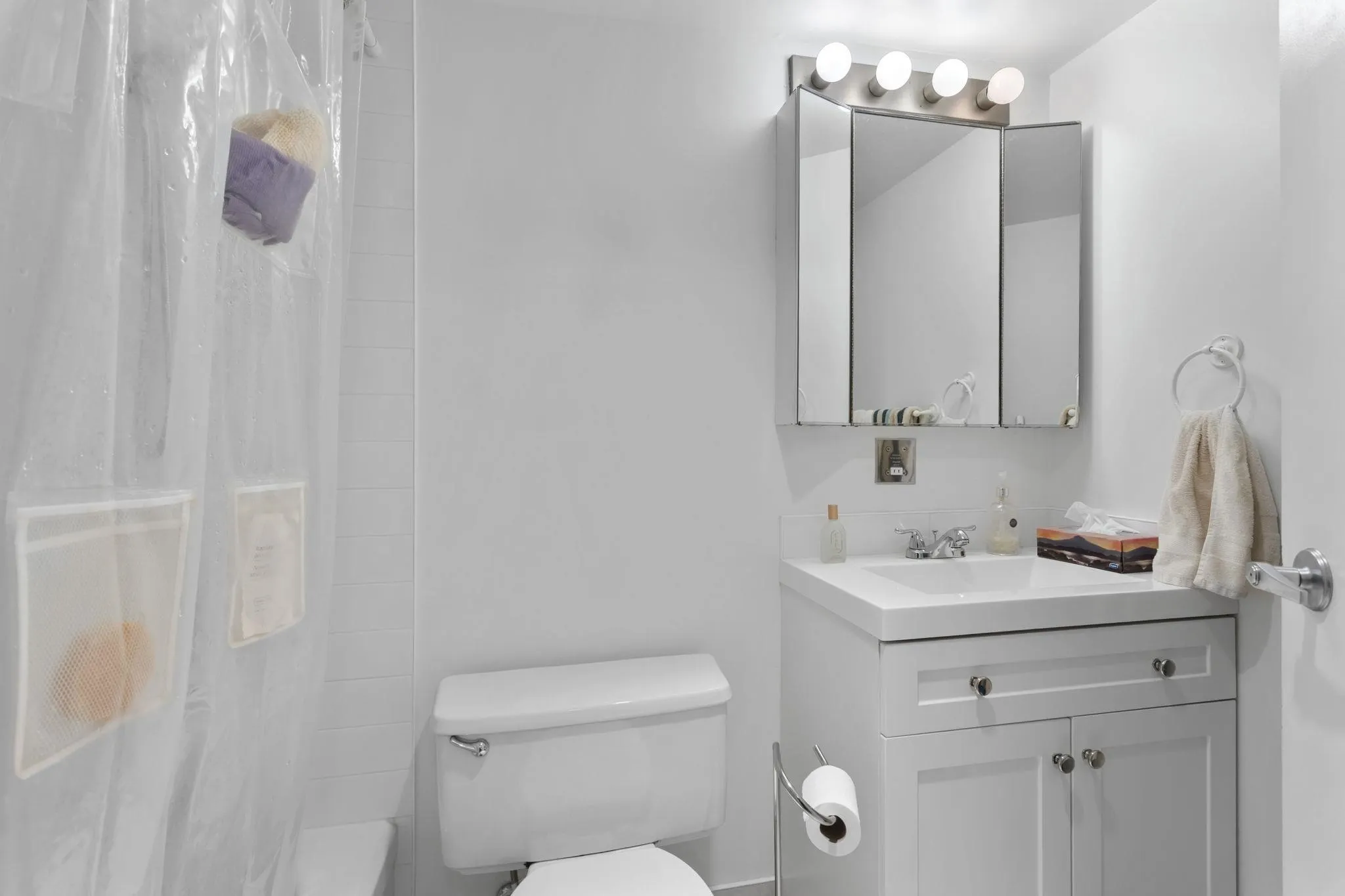 2119 Bellevue Avenue #403