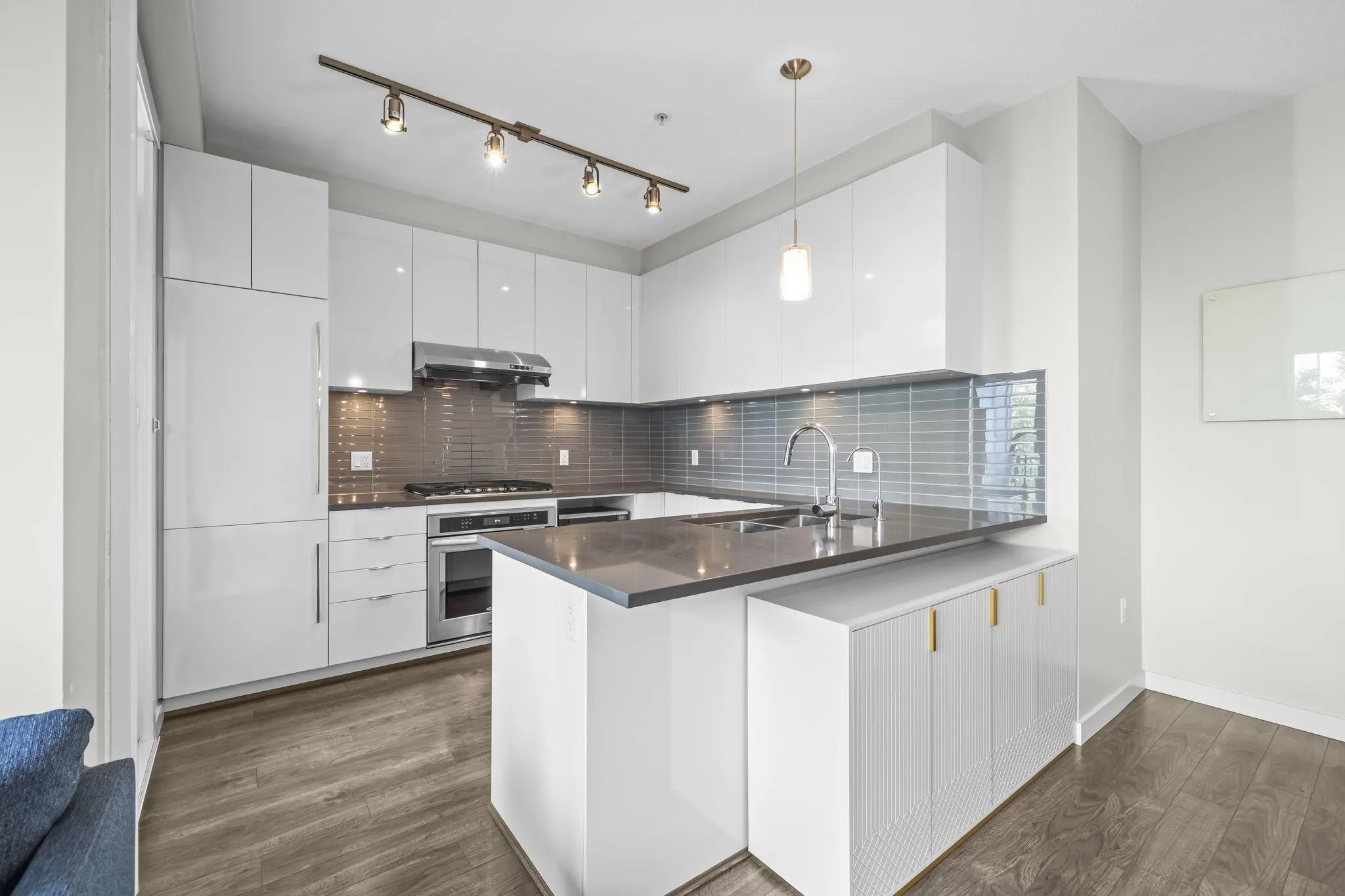 9311 Alexandra Road #215