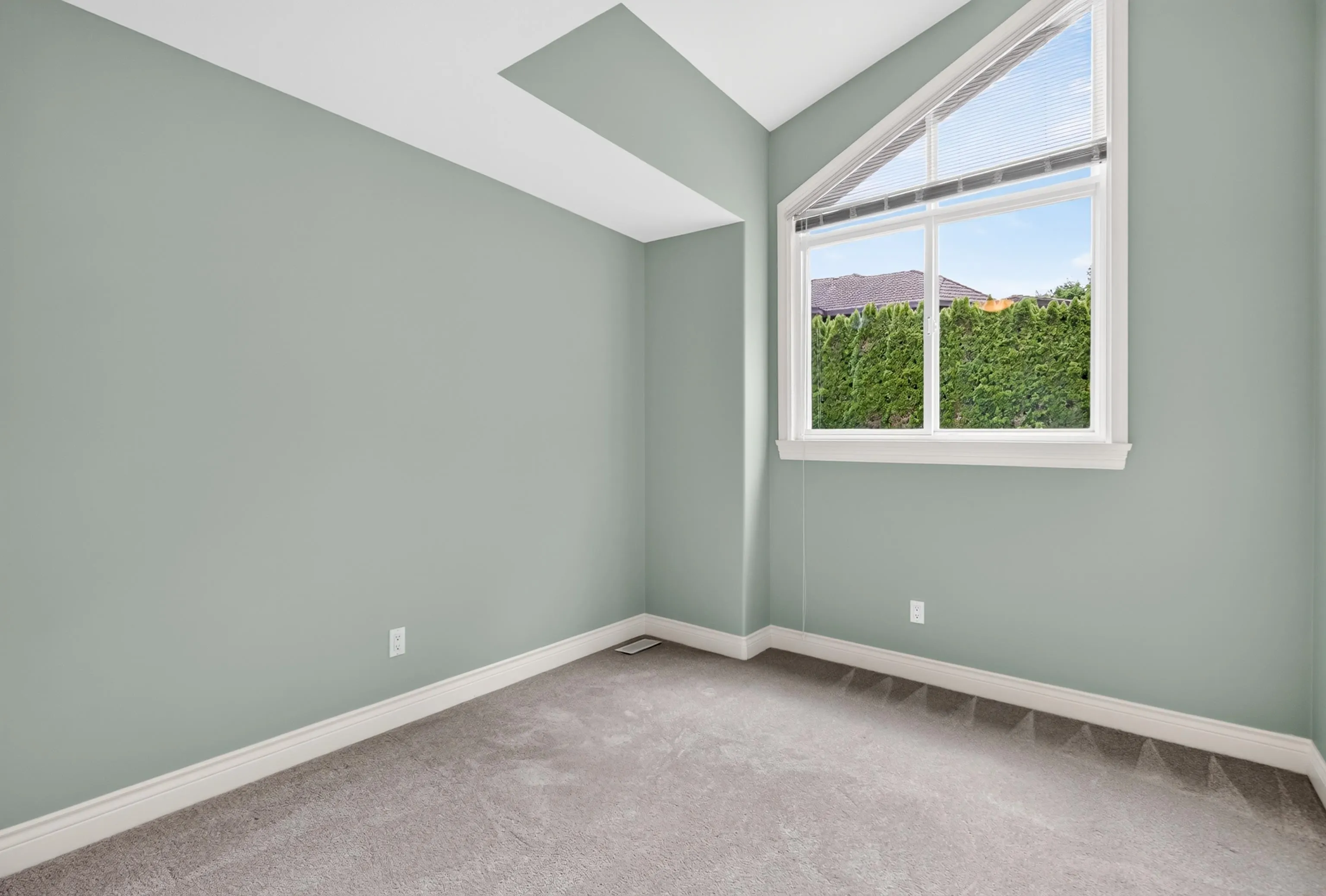 688 Citadel Drive #7