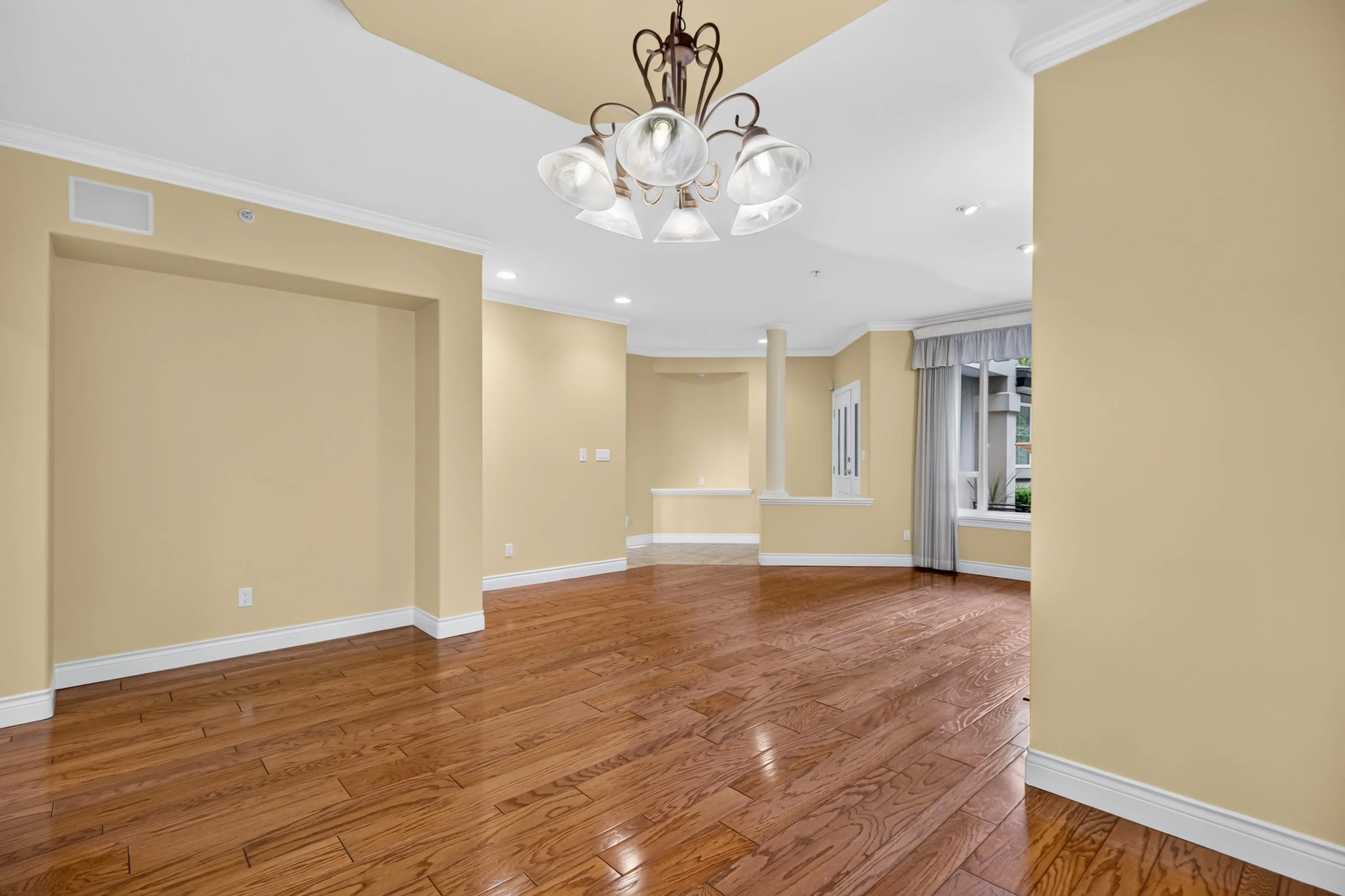 688 Citadel Drive #7