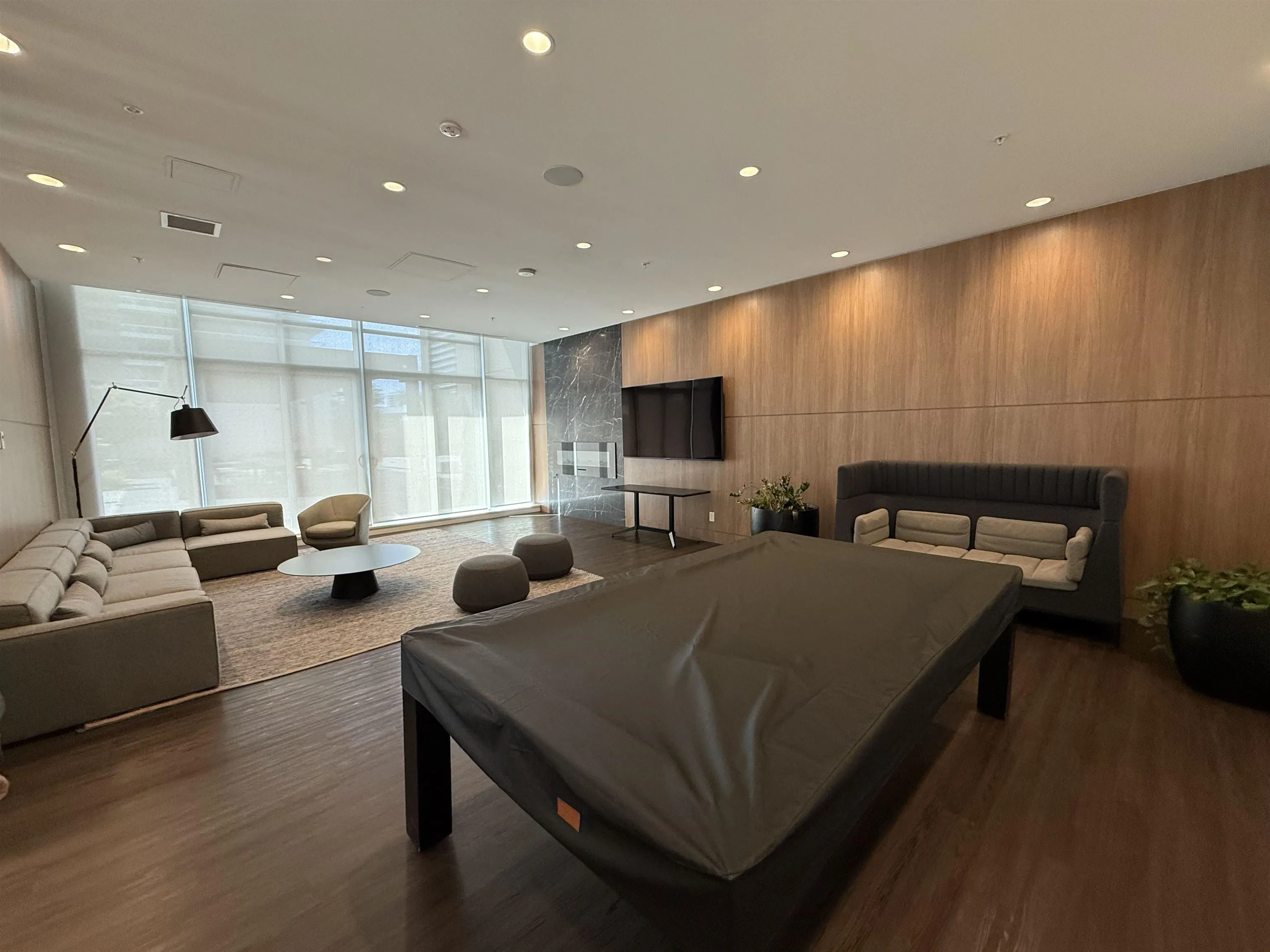 4650 Brentwood Boulevard #2302