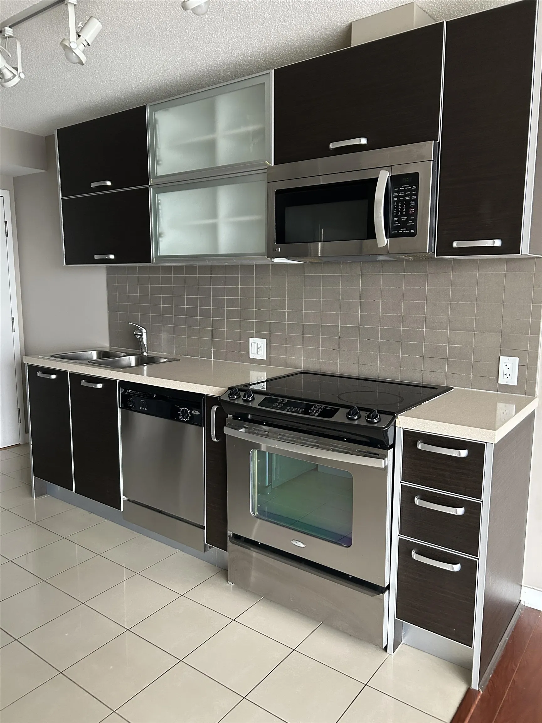 13688 100 Avenue #On 26 Floor